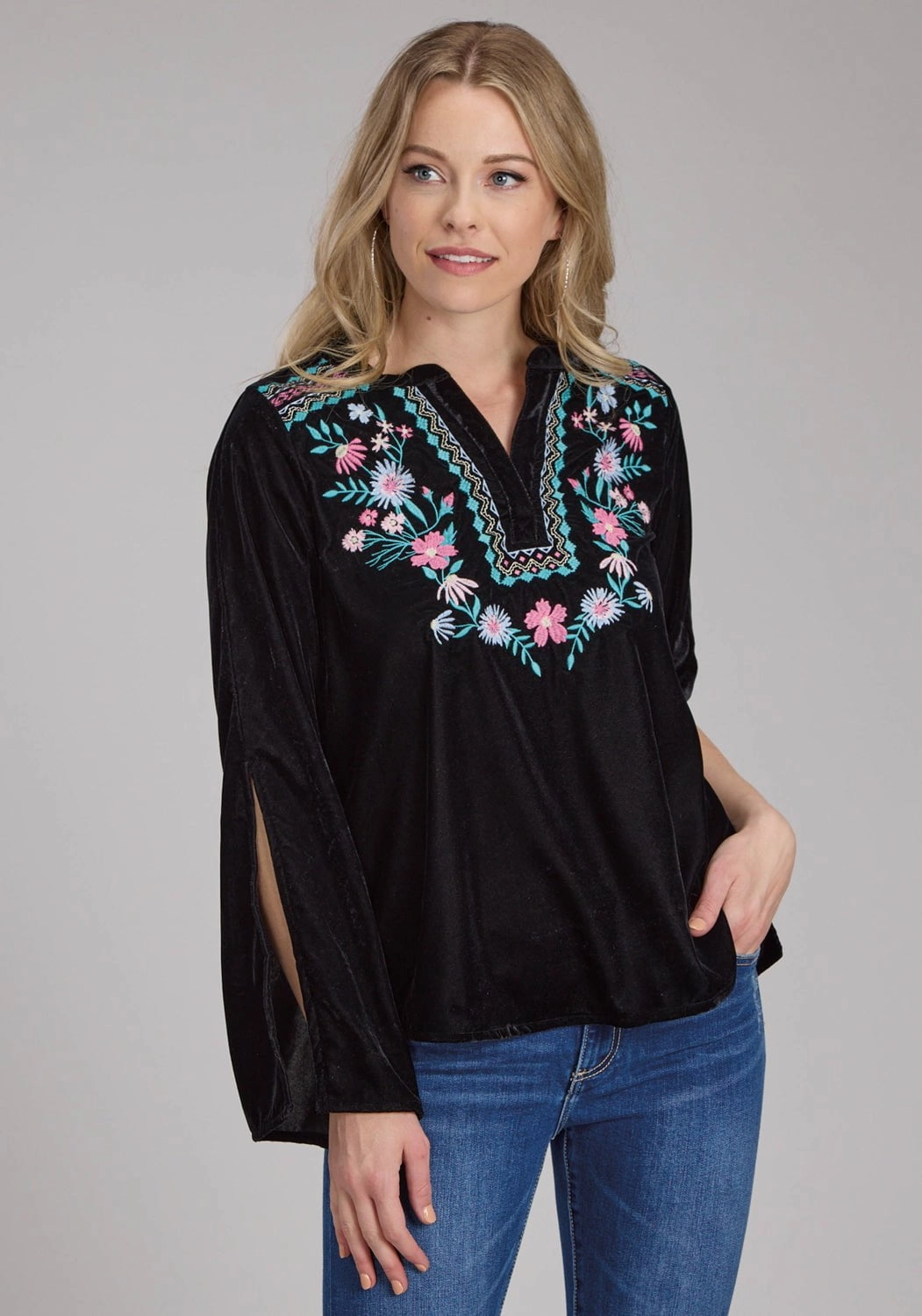 Holiday Style Roper Womens Floral Velvet Black 100% Rayon L/S Blouse