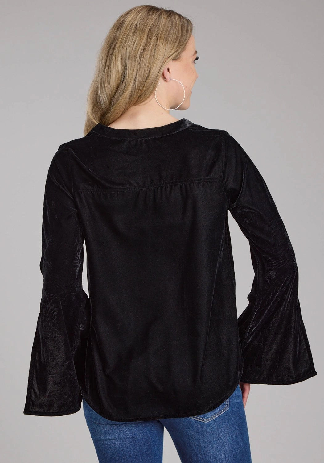 Roper Womens Floral Velvet Black 100% Rayon L/S Blouse Versatile Style Bamboo Fiber Blend