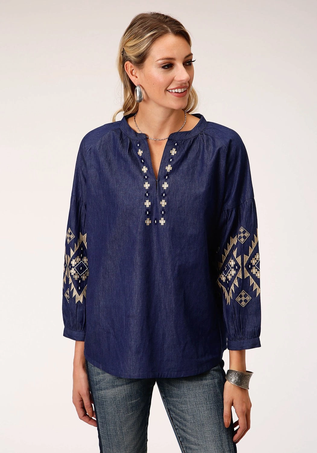 Roper Womens Indigo Denim 100% Cotton Bishop Sleeves S/S Blouse Microfiber Material Eco-Friendly Choice