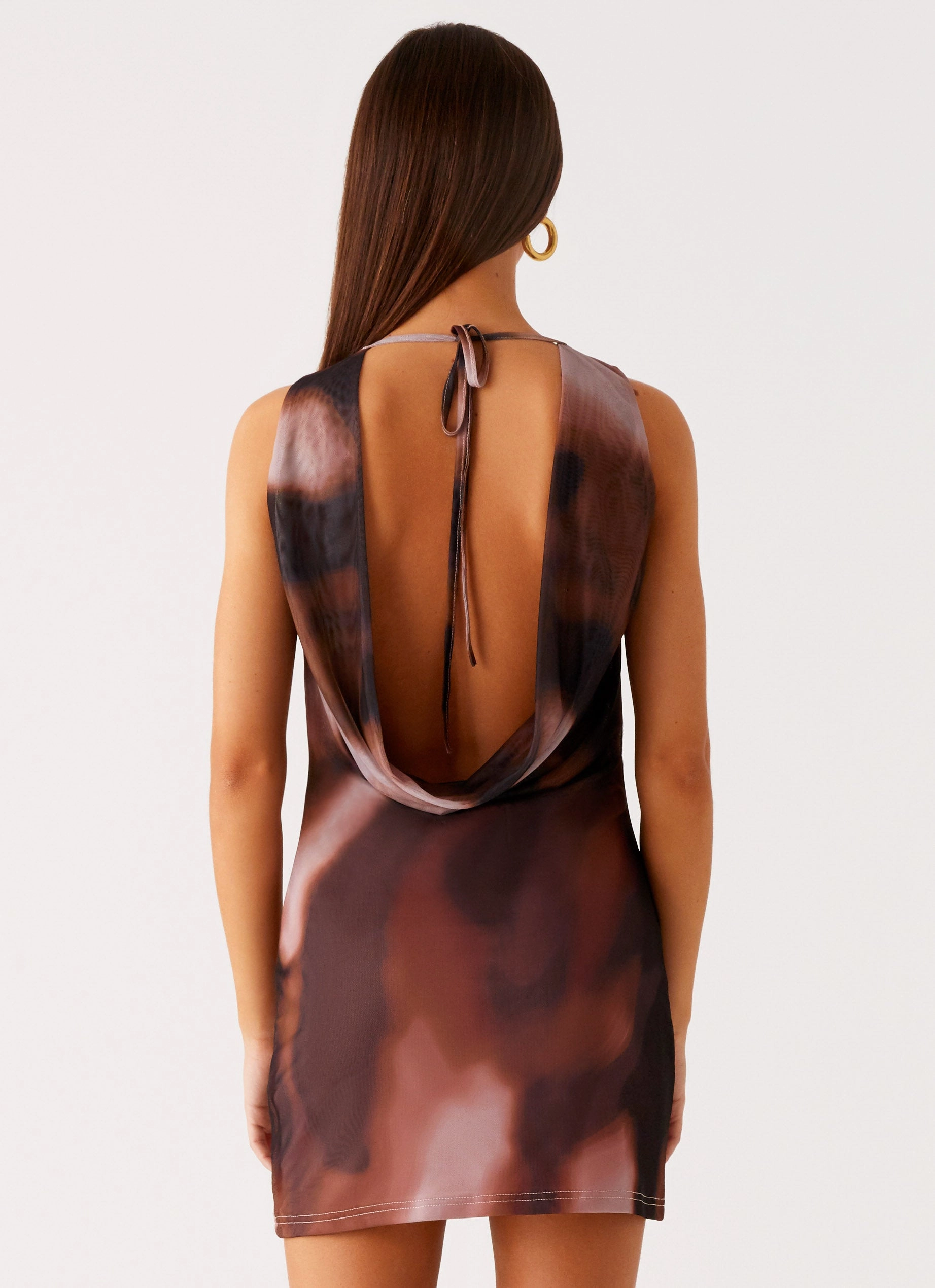 Warm Palette Flattering Design Wear Larson Mini Dress - Black Gradient