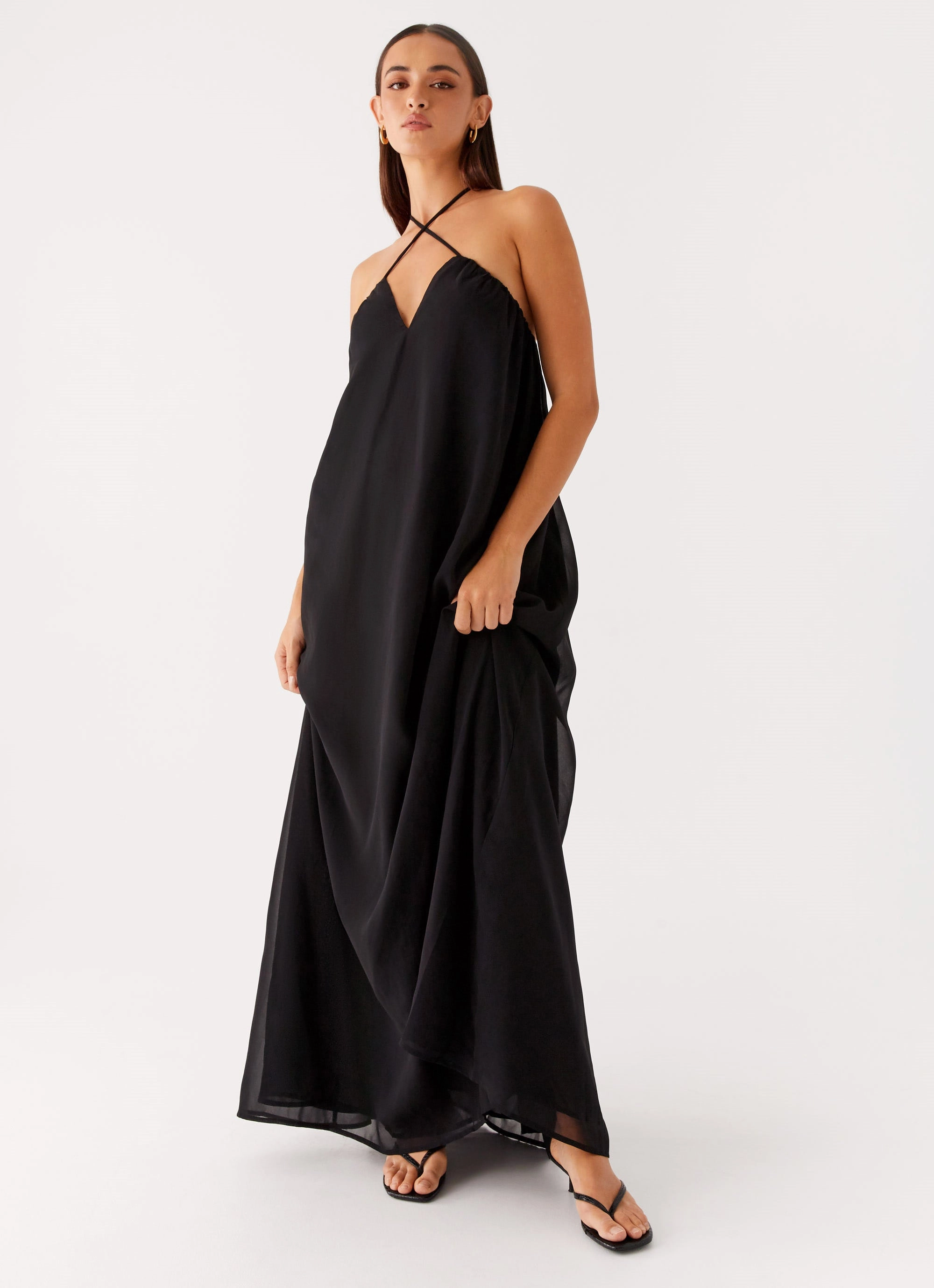 Saba Maxi Dress - Black Casual and Stylish Clean Tone