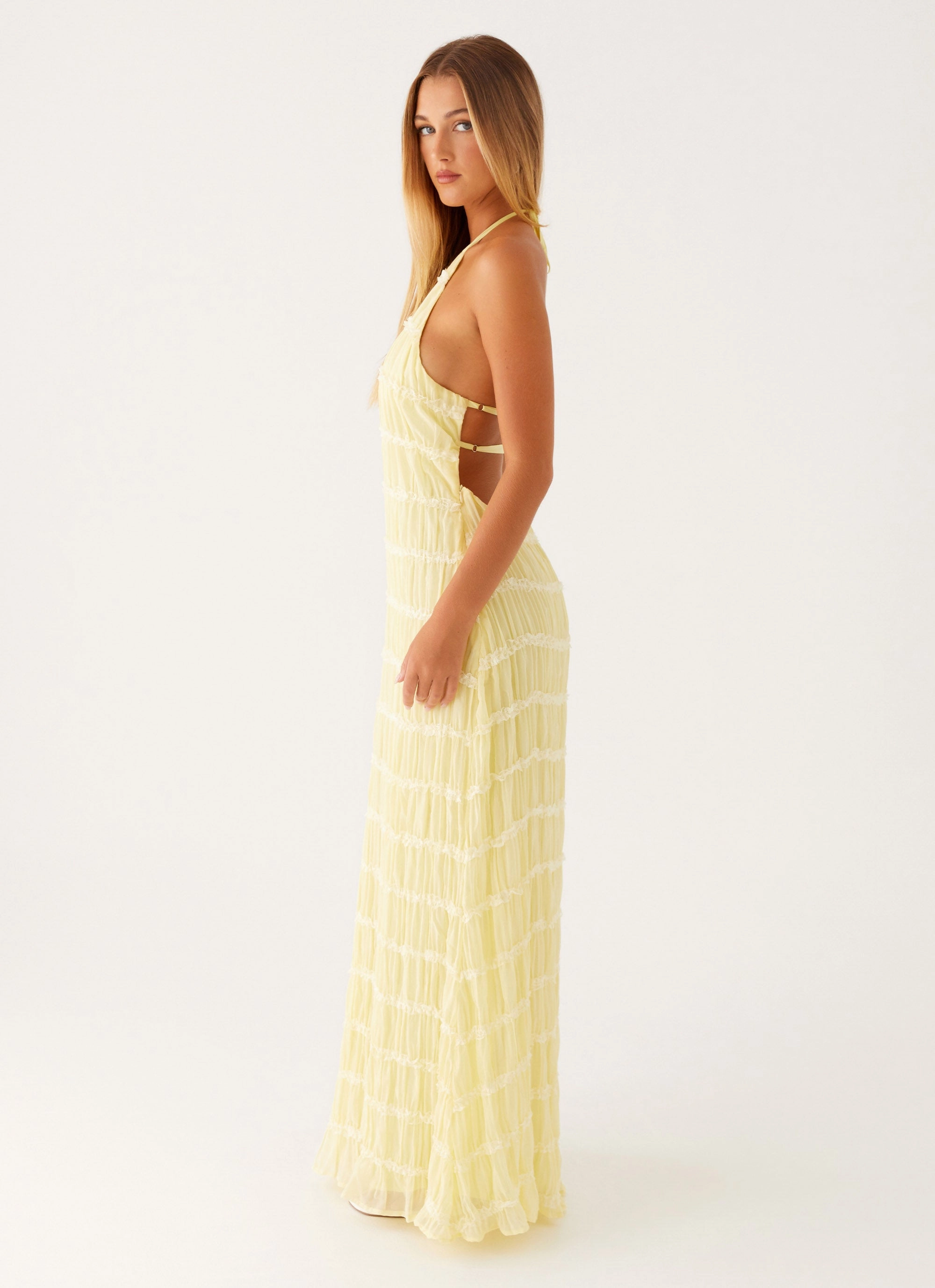 Aullie Maxi Dress - Yellow Gentle Shine Relaxed Mood