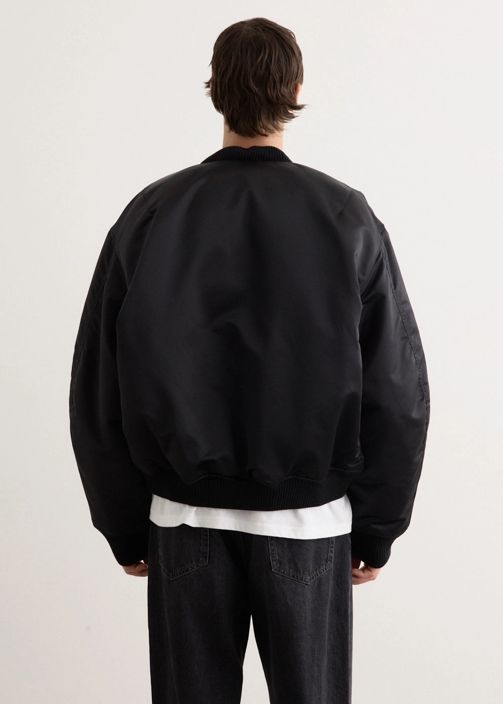 Oliev Technical Duchesse Bomber Functional Piece Neutral Street Style