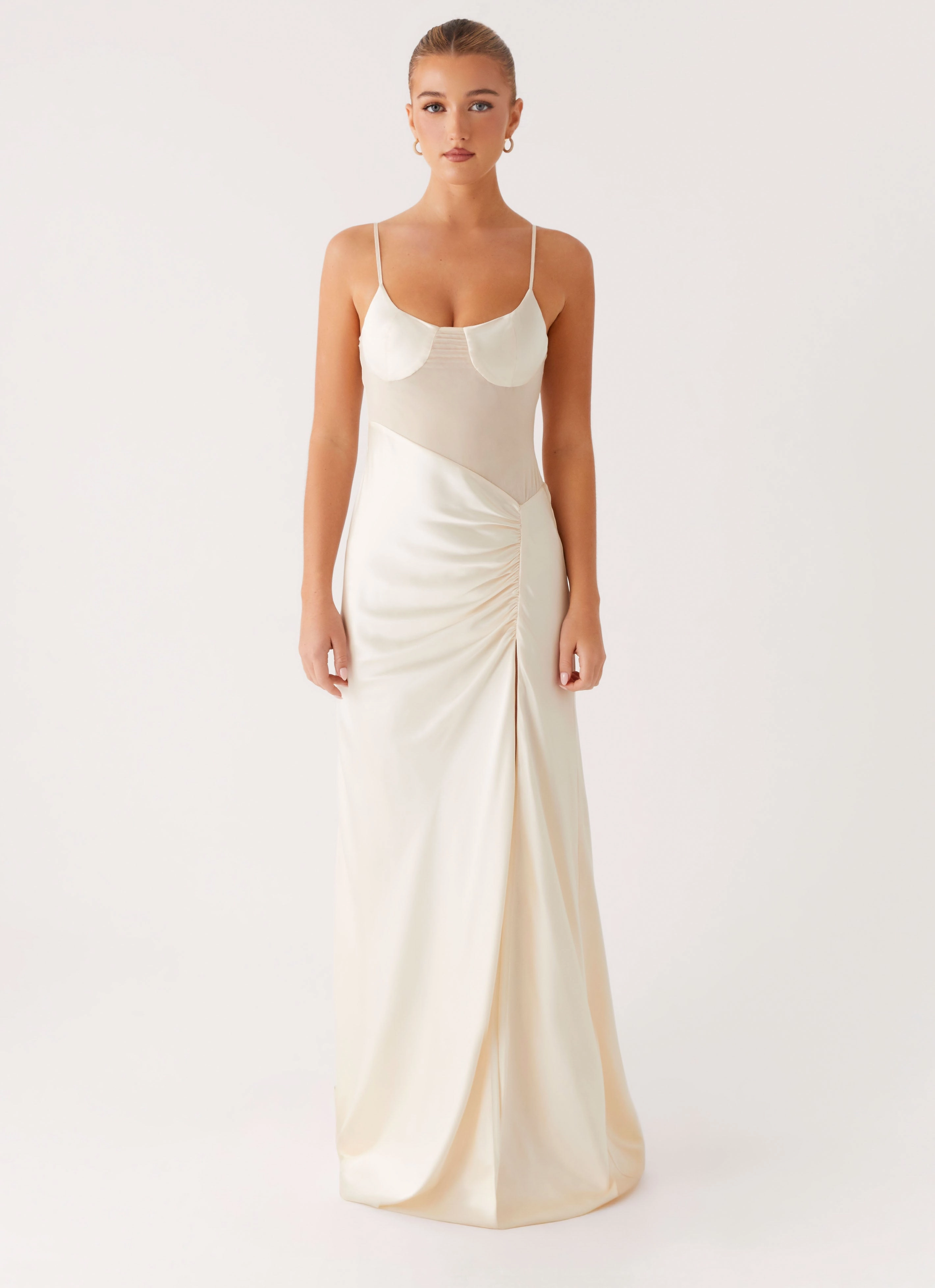 Rising Sun Maxi Dress - Off White Sleek Vibe Subtle-Print