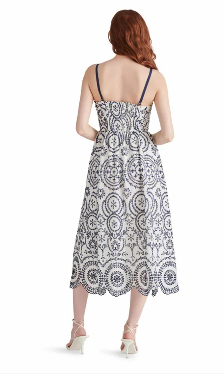 Shirley Dress in Marine Smart Look Young Edge