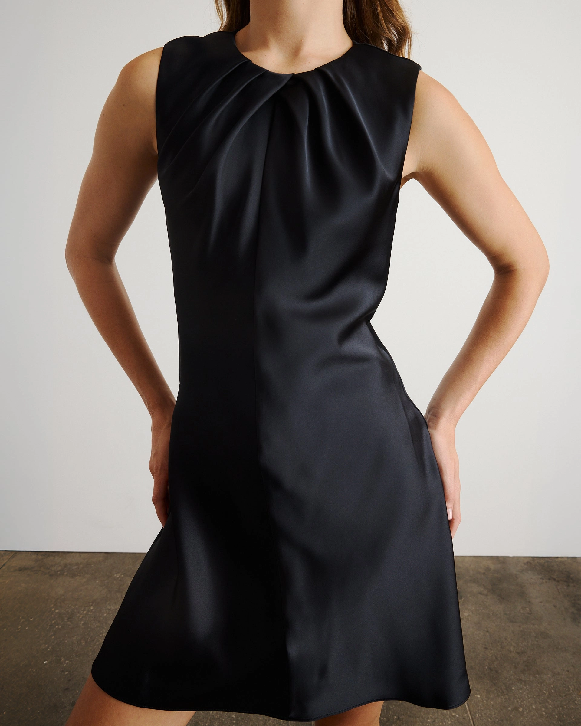 Short Emily Dress Breathable Wearable