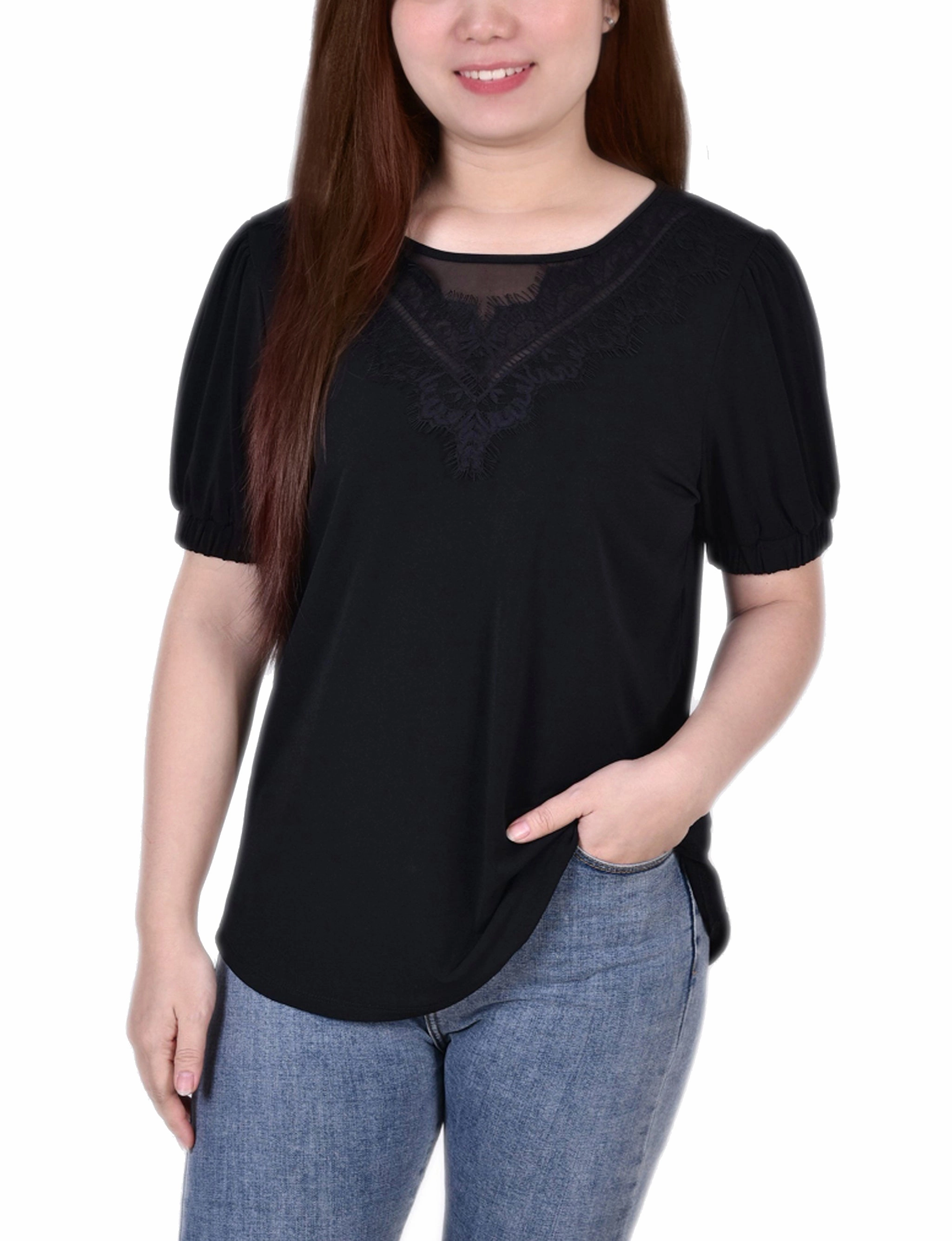 Jacquard Weave Short Puff Sleeve Top With Lace