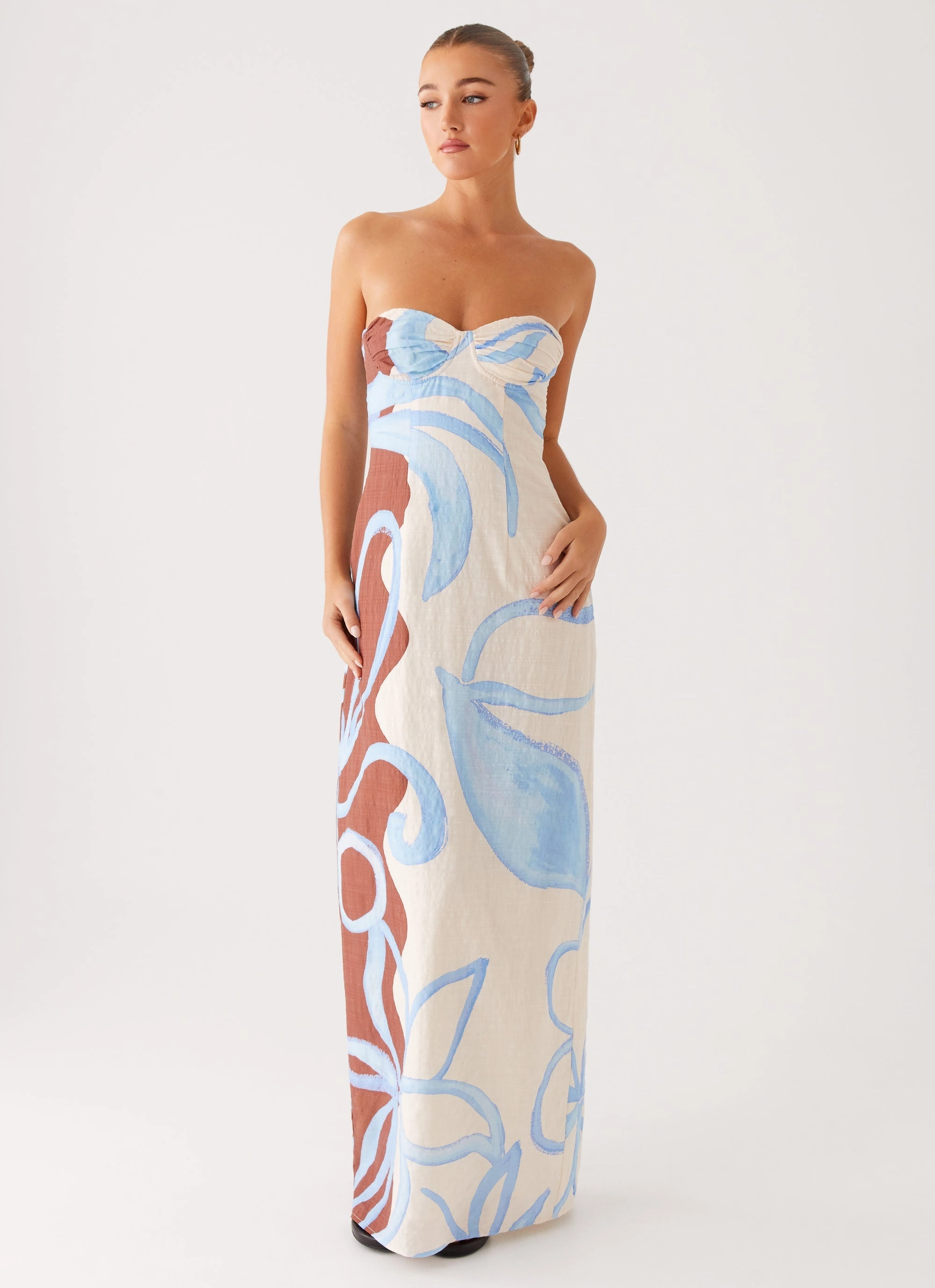 Raiden Maxi Dress - Bloom Wave Print Subtle tone Light Wear
