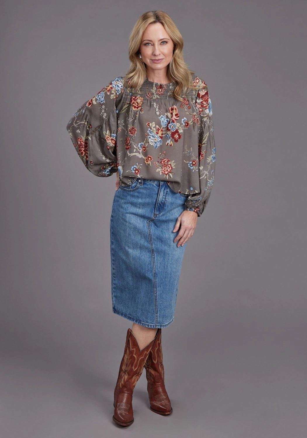 Temperature Regulating Stetson Womens Vintage Tapestry Grey 100% Rayon L/S Tunic