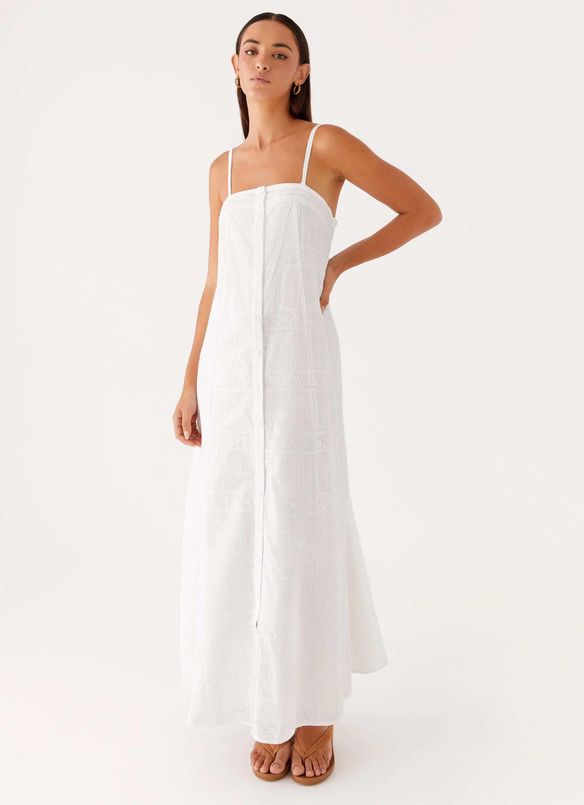 Cole Maxi Dress - White Chic and Flattering Runway-Ready