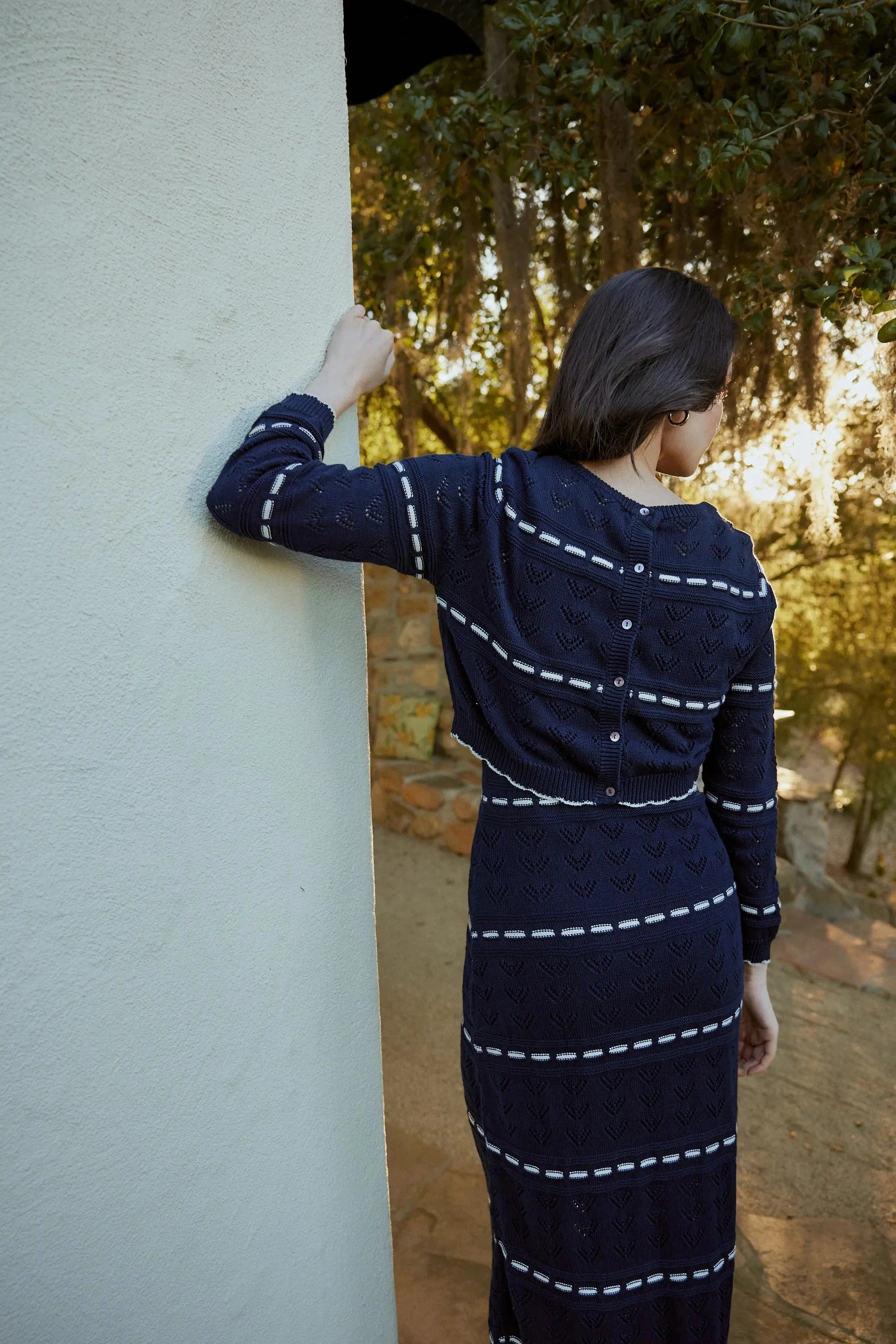 Estrella Sweater | Dark Blue/Ivory Layered Must-Have