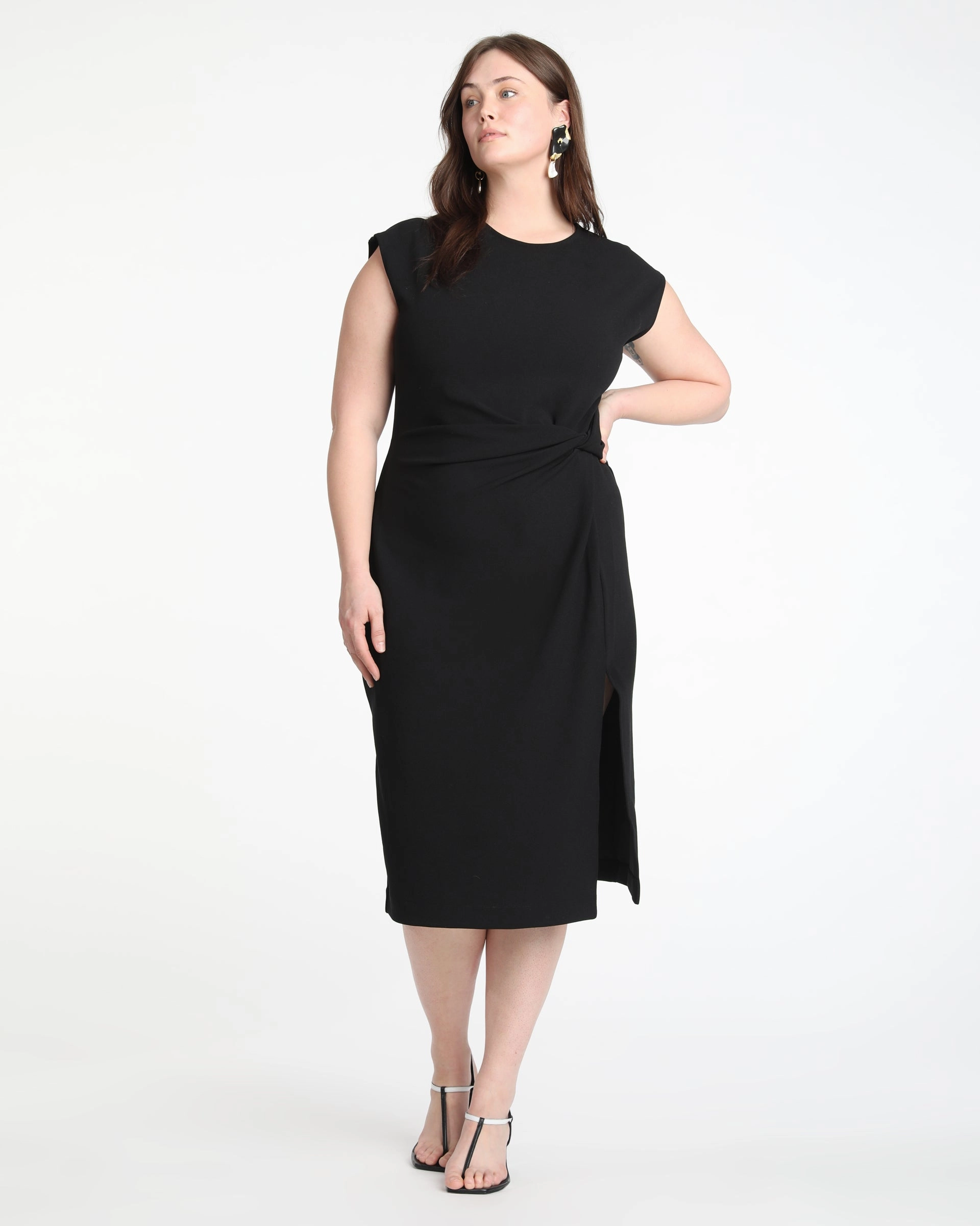 Contemporary Look Sleeveless Cody Dress