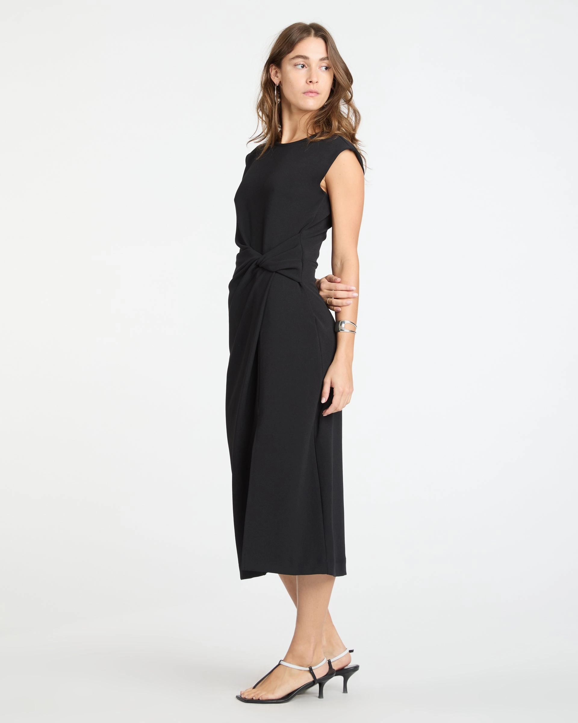 Elegant Comfort Sleeveless Cody Dress