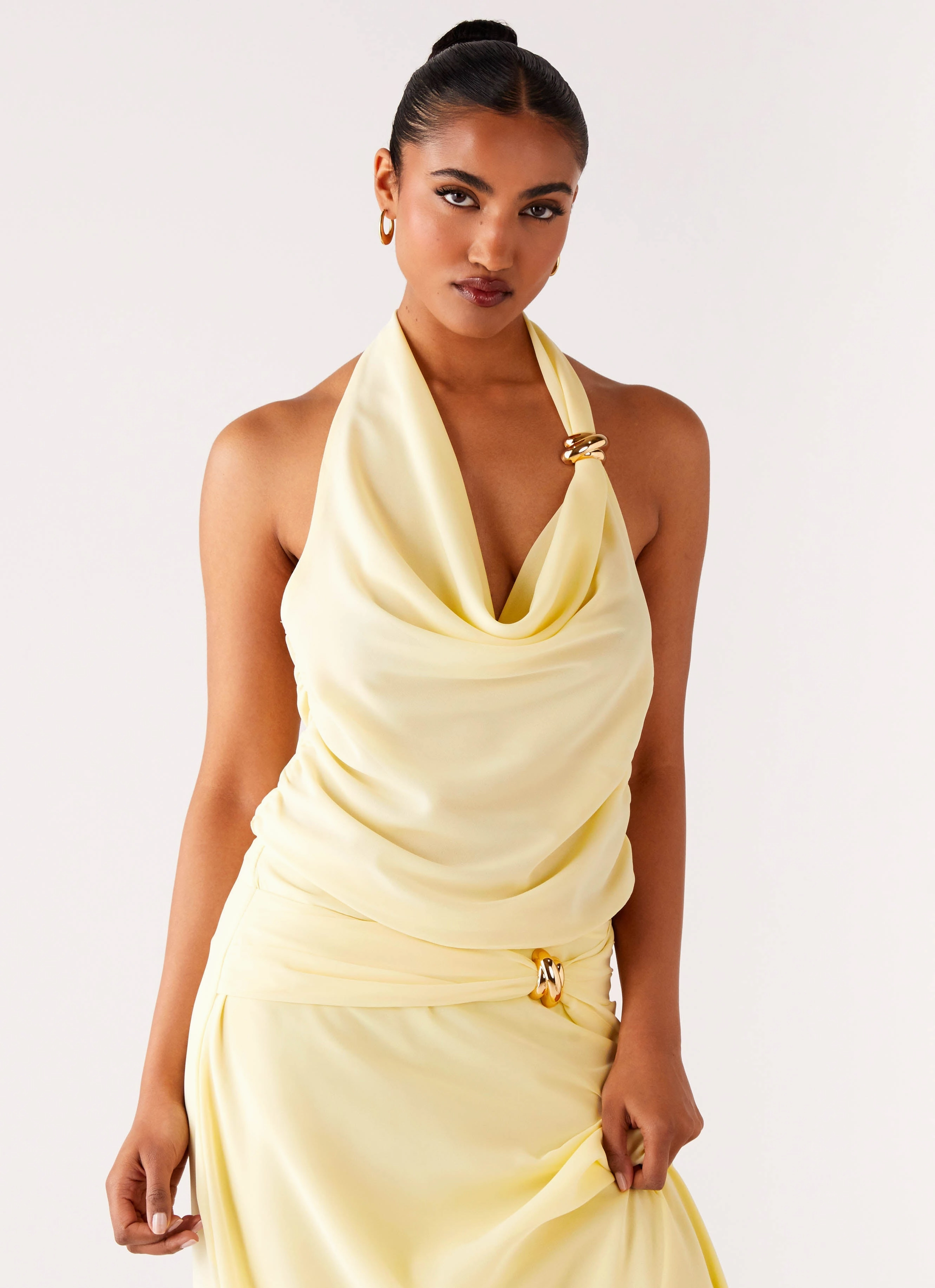 Anuhea Cowl Top - Yellow Daytime Look