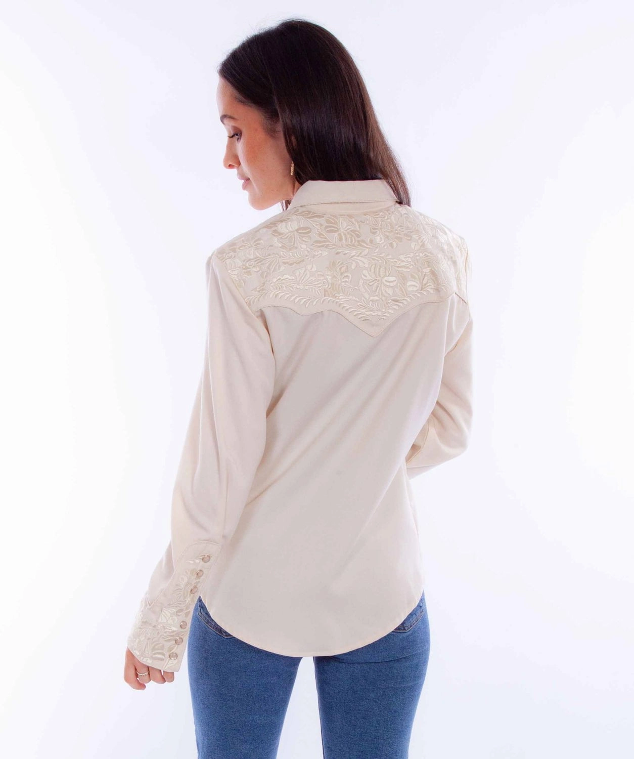 Trendsetter Choice Geometric Shape Scully Womens Embroidered Floral Ivory Poly/Rayon L/S Shirt