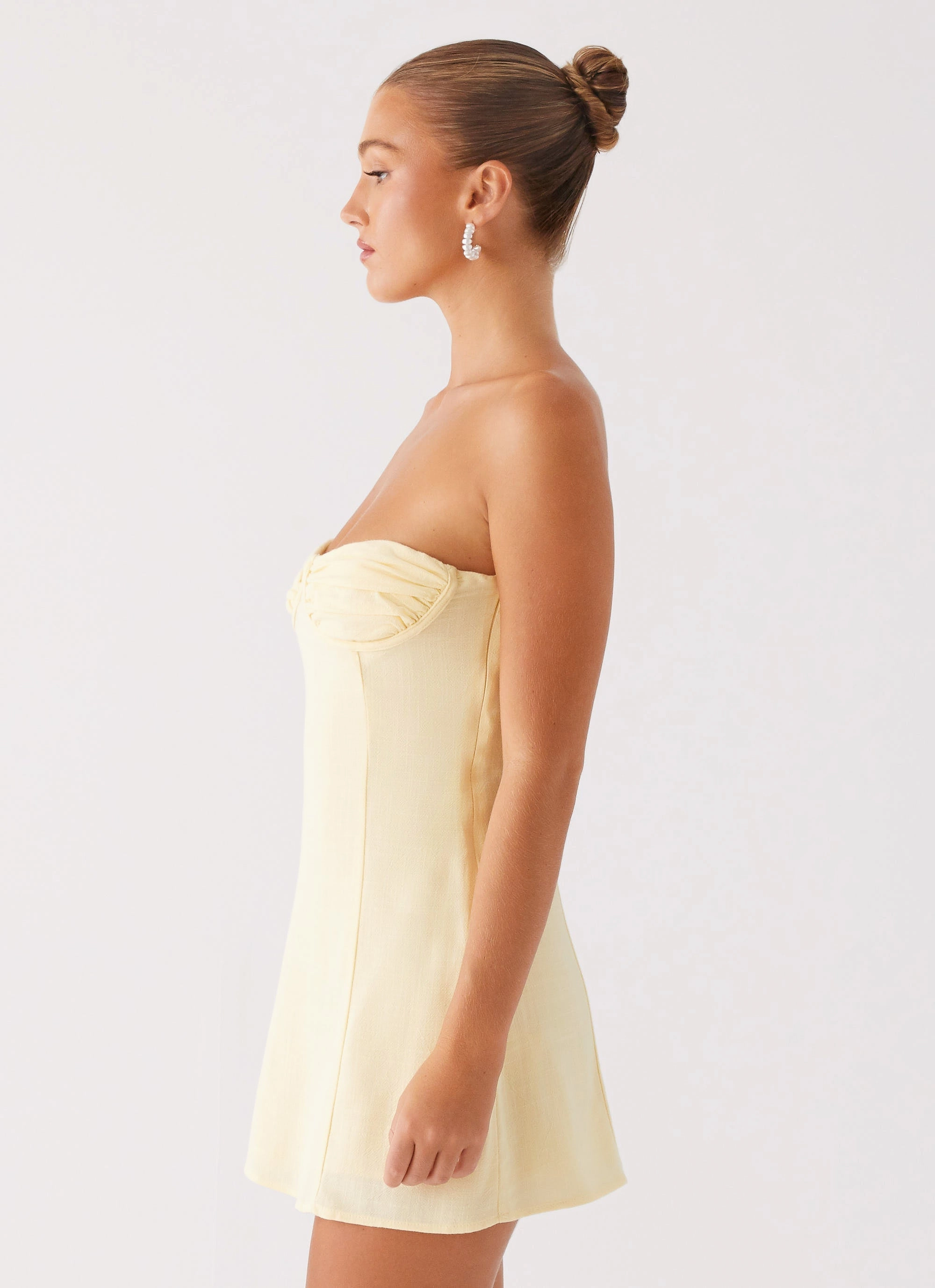 Minimal Form Balanced Fit Bindi Mini Dress - Yellow