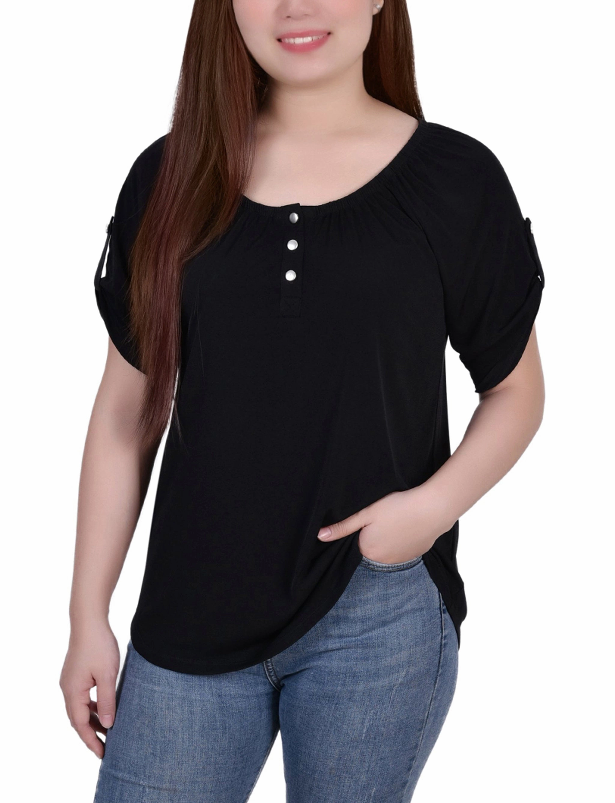 Petite Short Sleeve Round Neck Henley Top Travel Trend Minimal Warmth