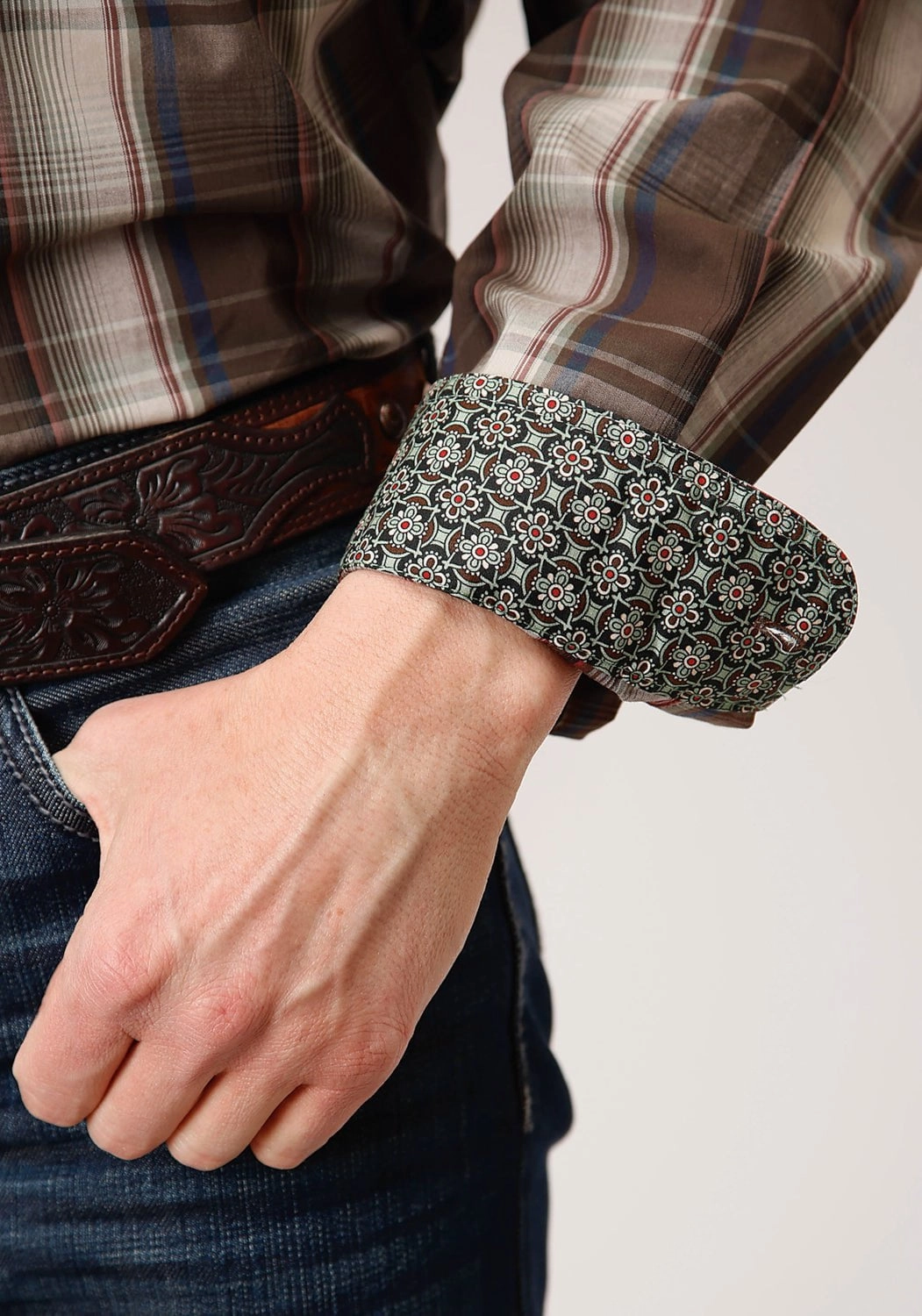 hypoallergenic material Cuffed hem Roper Mens Brown 100% Cotton Pinewood Plaid BD L/S Button Shirt