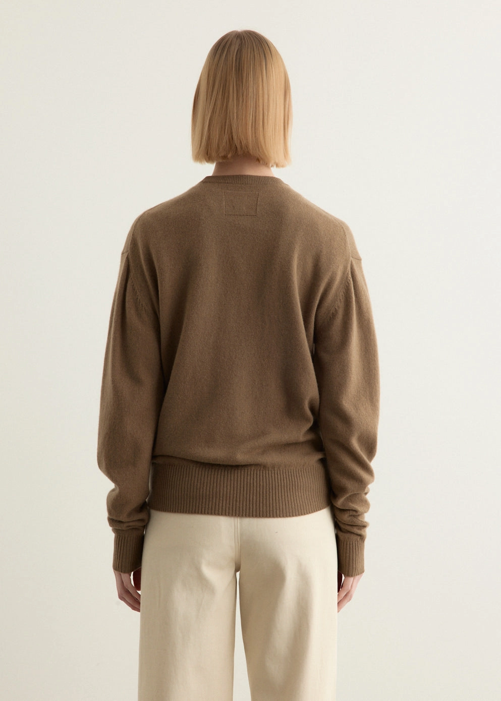 Layered HeatTrap Stitching Durable Edge Binding Classic Cashmere Crew Knit