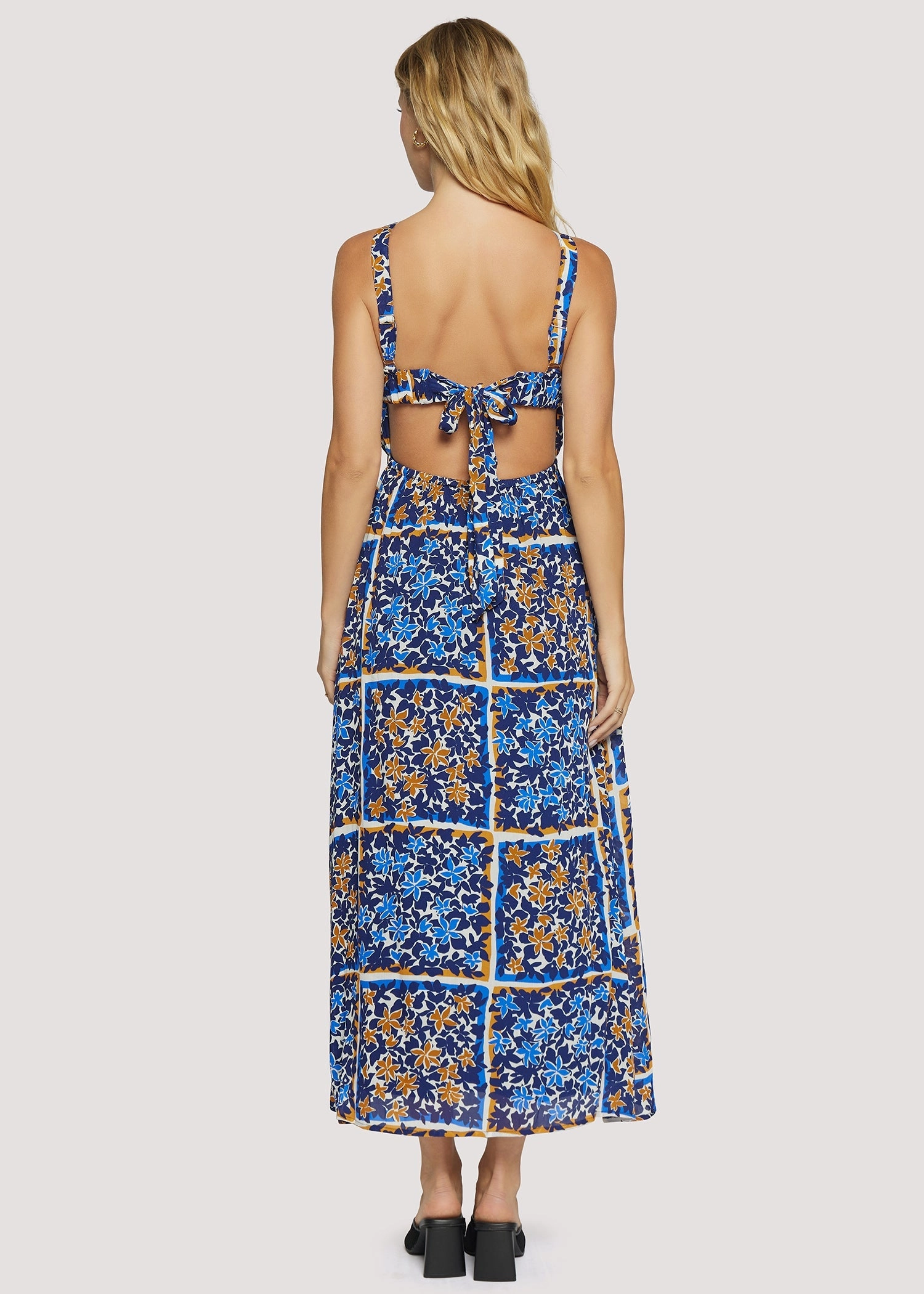 Sorrento Romance Maxi Dress in Blue Floral Multi Sweetheart Cut Flare Swing