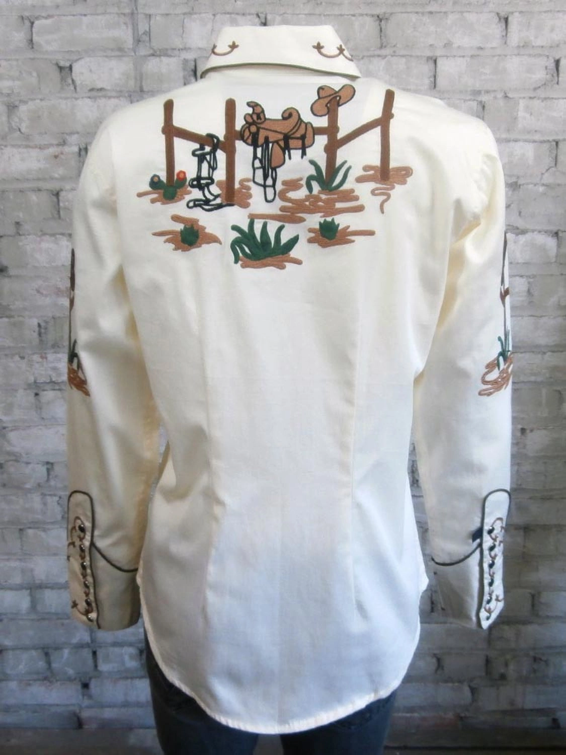 Twill Weave Tagless label Rockmount Womens Ivory 100% Cotton Vintage Cactus & Boots L/S Shirt