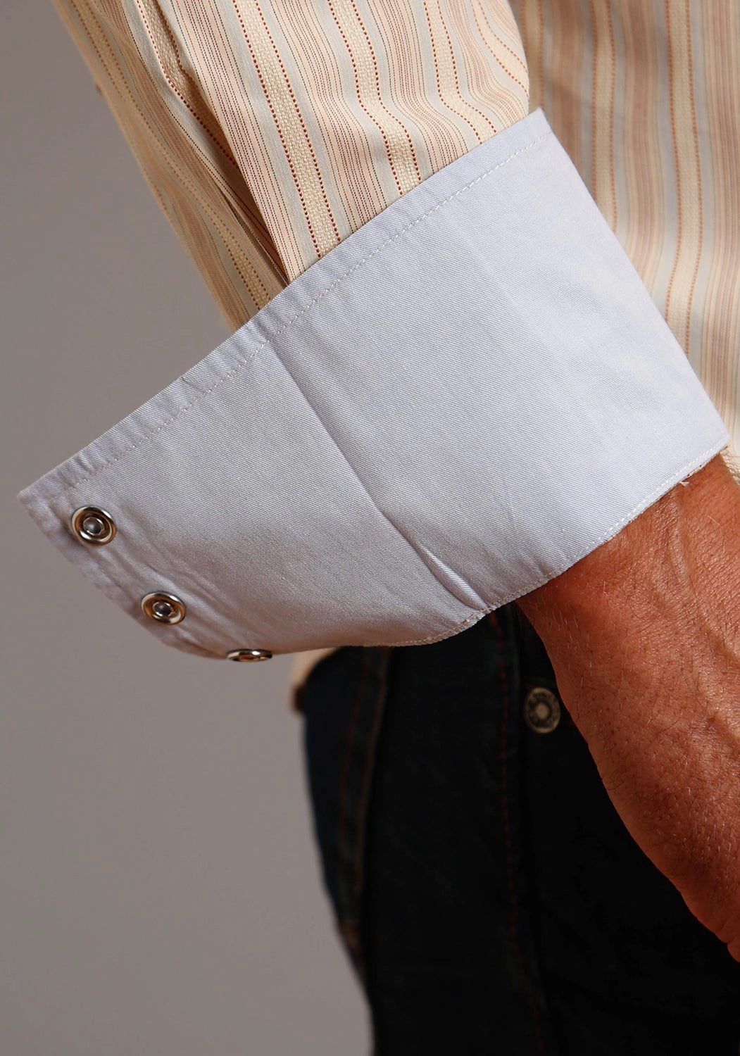 No Slip Shoulder Grips Reinforced Elasticity Stetson Mens Hampton Beach Stripe White 100% Cotton L/S Shirt