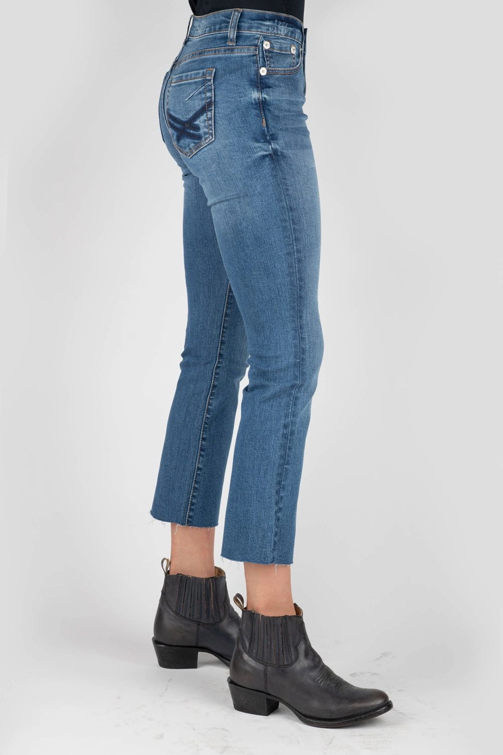 Sporty Look Slim Modern Stetson Womens 921 High Waist Flare Fit Blue Cotton Blend Jeans