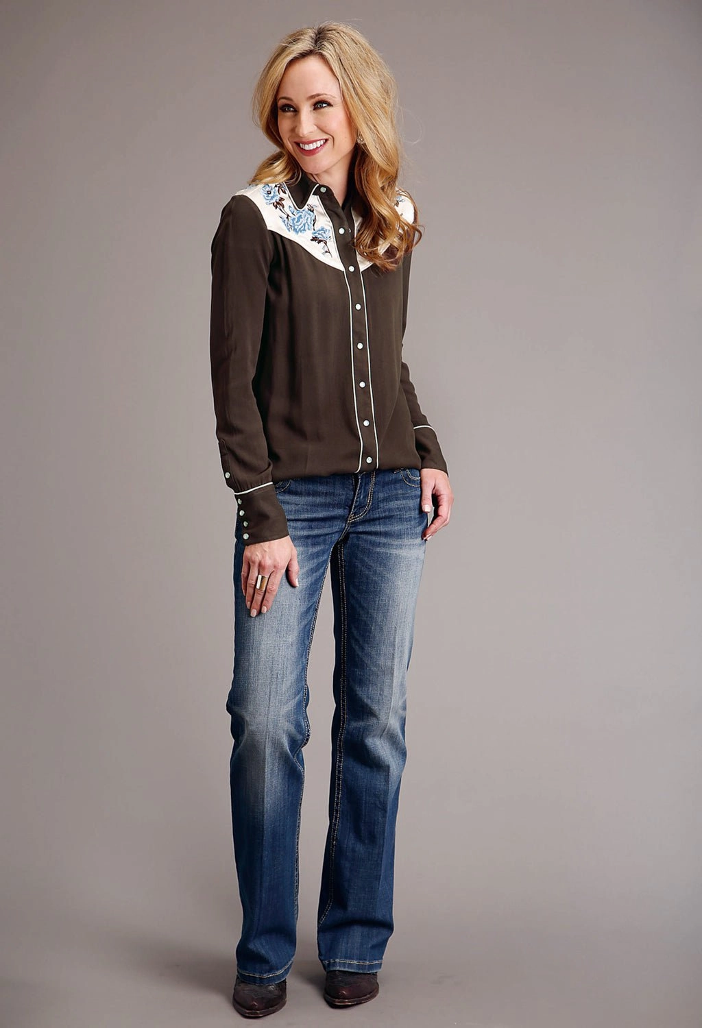 Gym Wear Stetson Womens Curvy Floral Brown 100% Rayon L/S Shirt