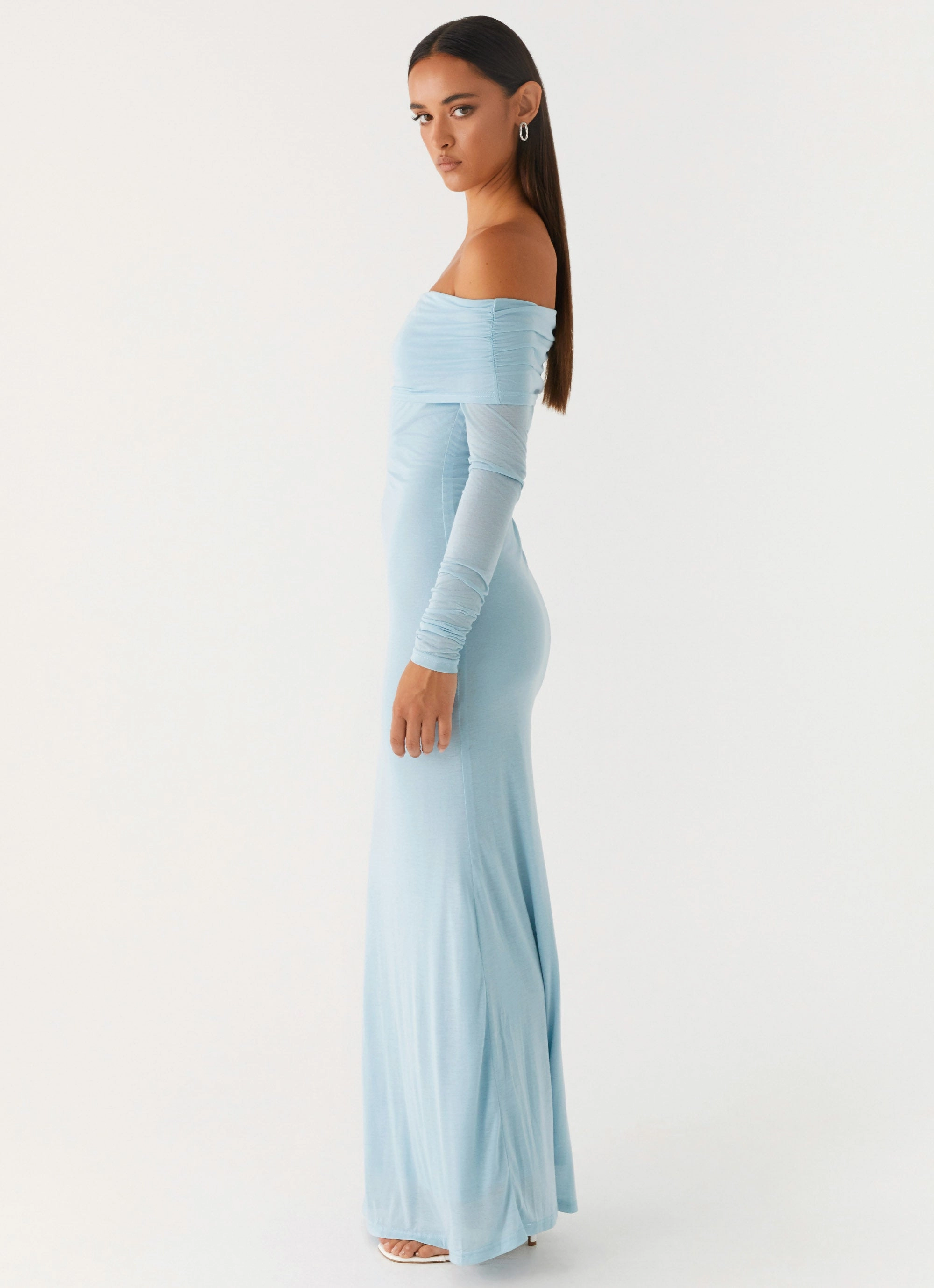 Cocoa Long Sleeve Maxi Dress - Blue Summer Wardrobe Chic and Elegant