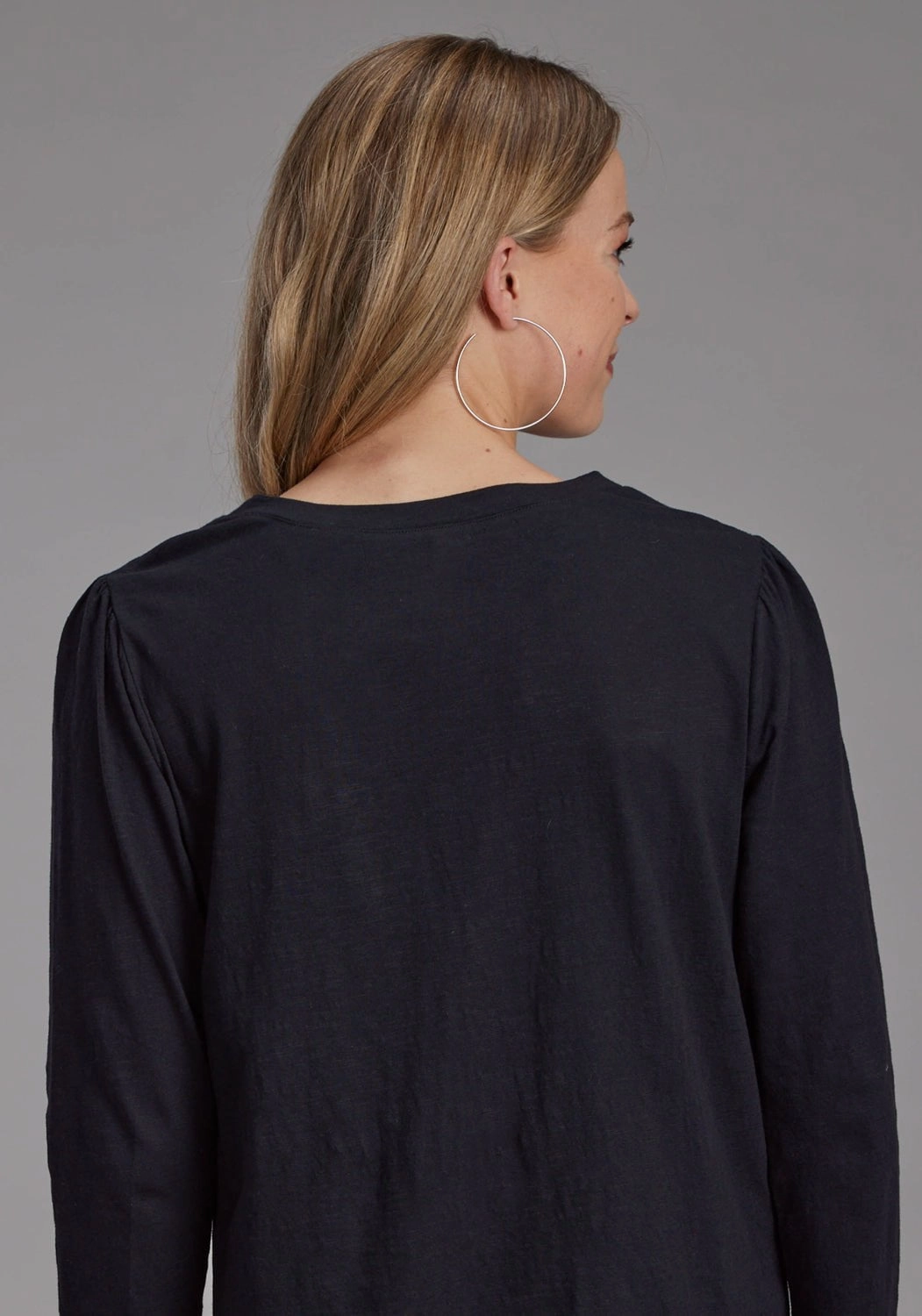 No Slip Shoulder Grip Roper Womens Angled Embroidered Black 100% Cotton L/S Tunic