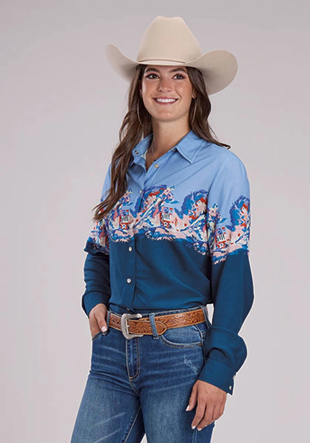 Contemporary Fashion Recycled Polyester Blend Roper Womens Barrel Racer Border Blue 100% Rayon L/S Blouse