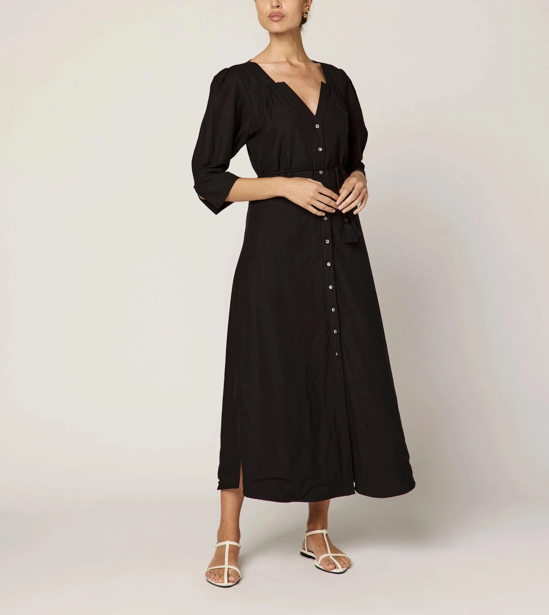 Delicate Touch Premium Quality Paria Midi Dress | Black