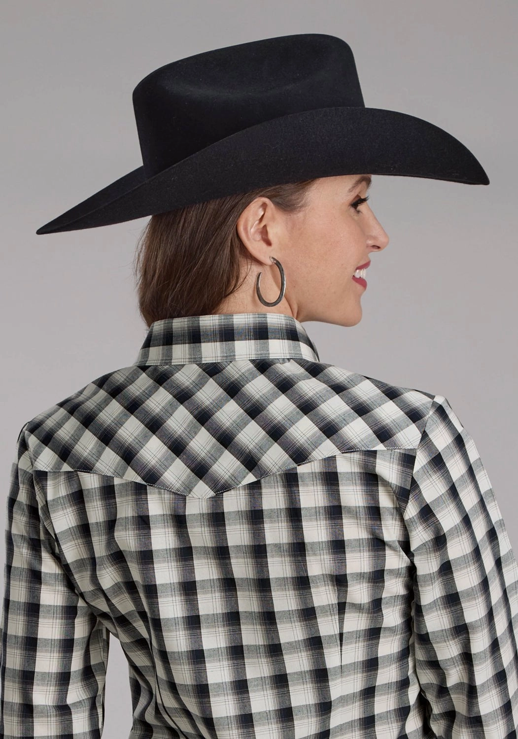 Breathable Underarm Vents Brushed Inner Lining Roper Womens 2125 Plaid Blue/Black Cotton Blend L/S Shirt