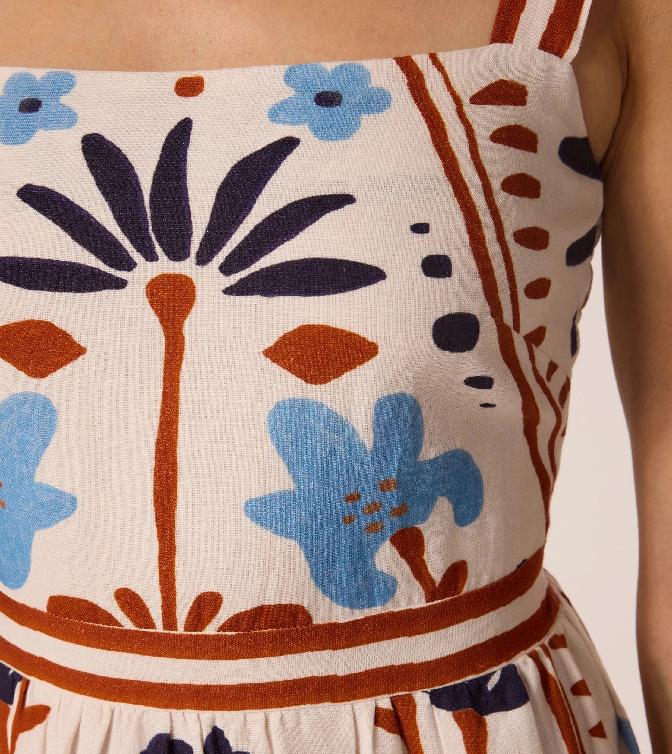 Carmen Midi Dress | Liliana Soft Mesh retro-style