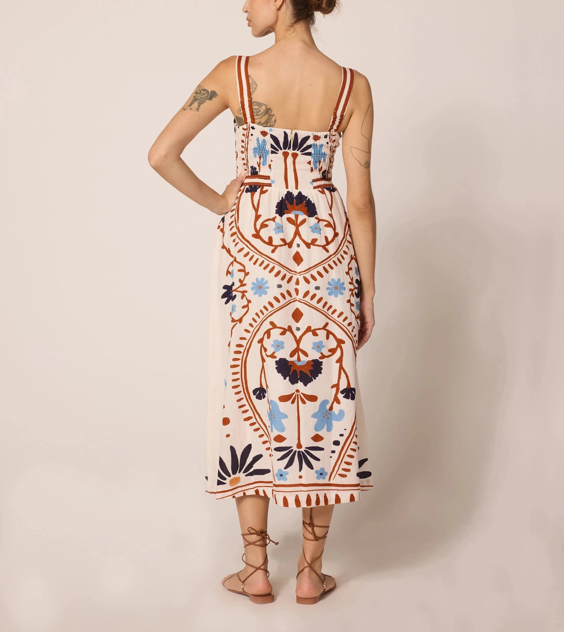 Beauty Zone Carmen Midi Dress | Liliana