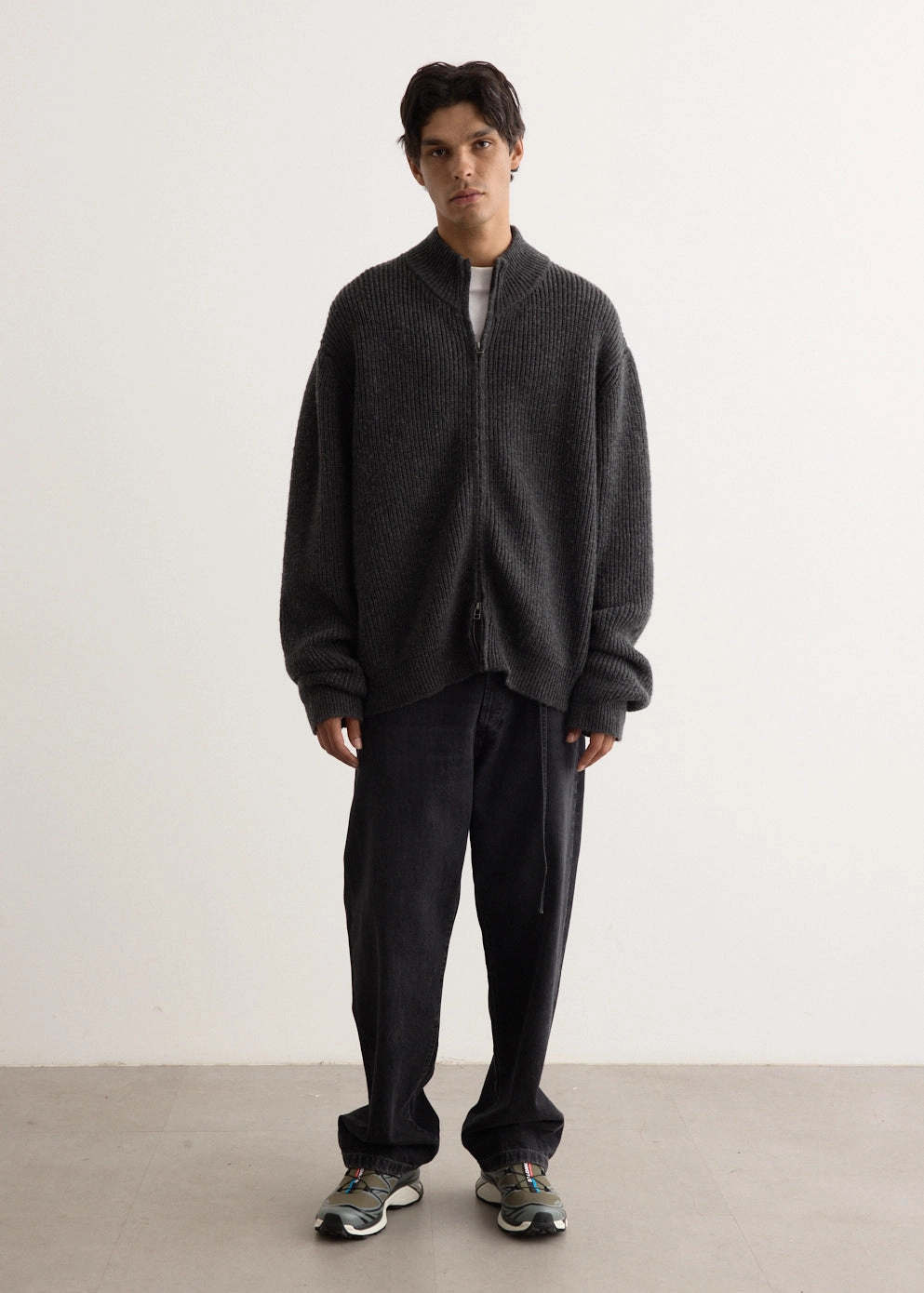 Yesteryear Zip Knit Daily Commute Outdoor Look