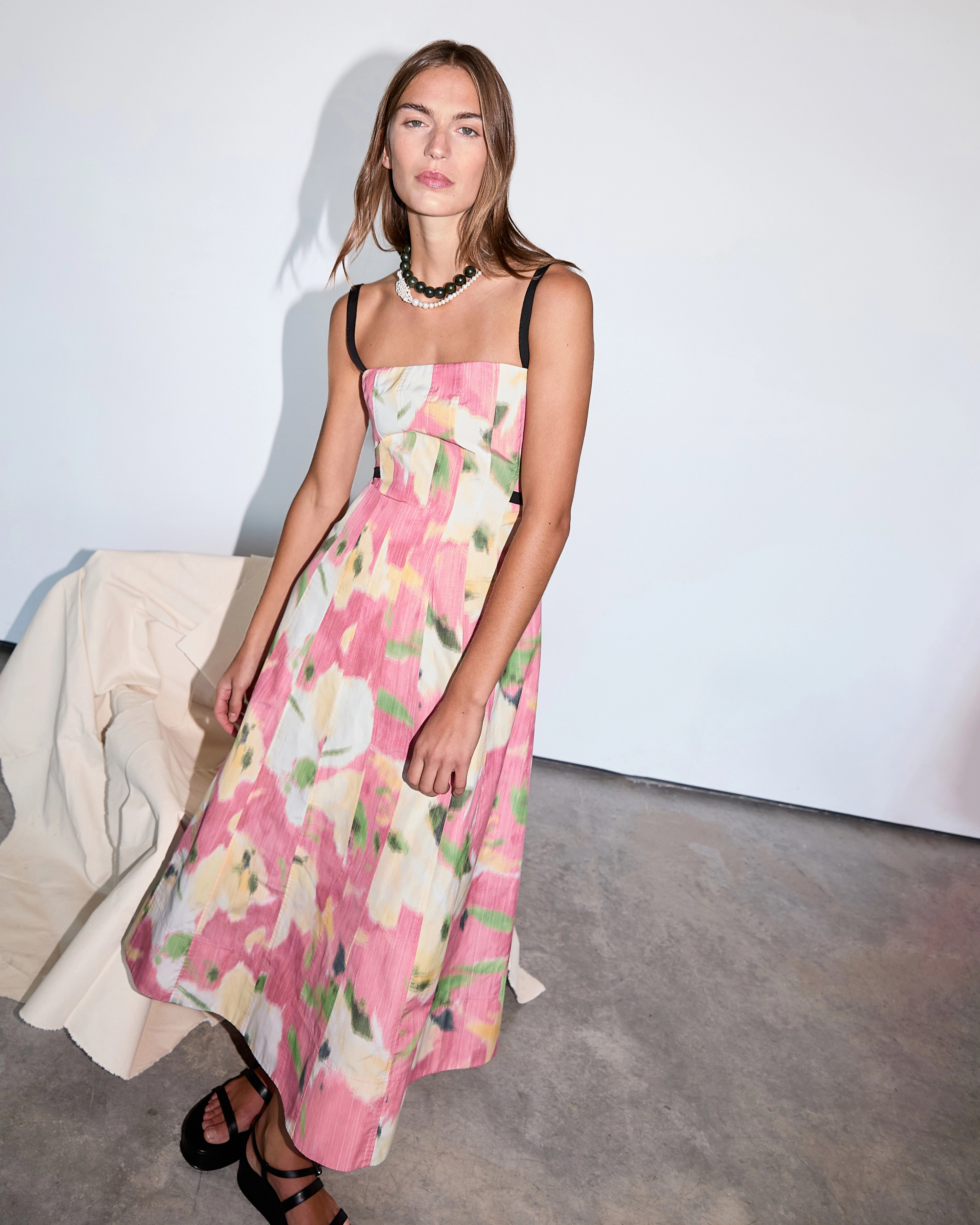 Quiet Mood Tavia Dress