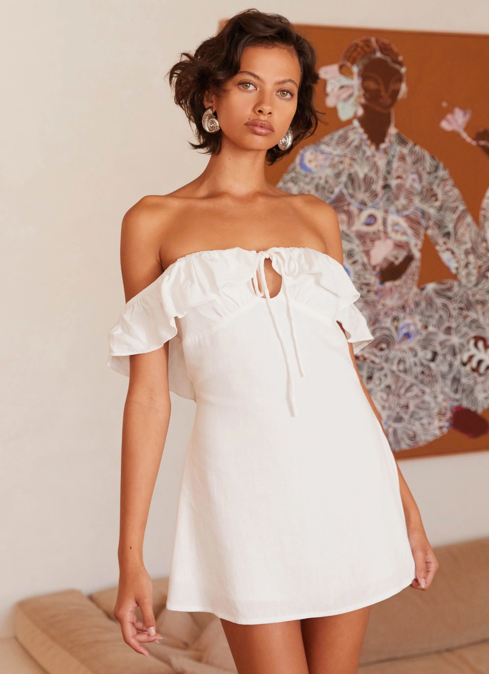 Chic and Cozy Minimal Mood Texas Sun Linen Mini Dress - White