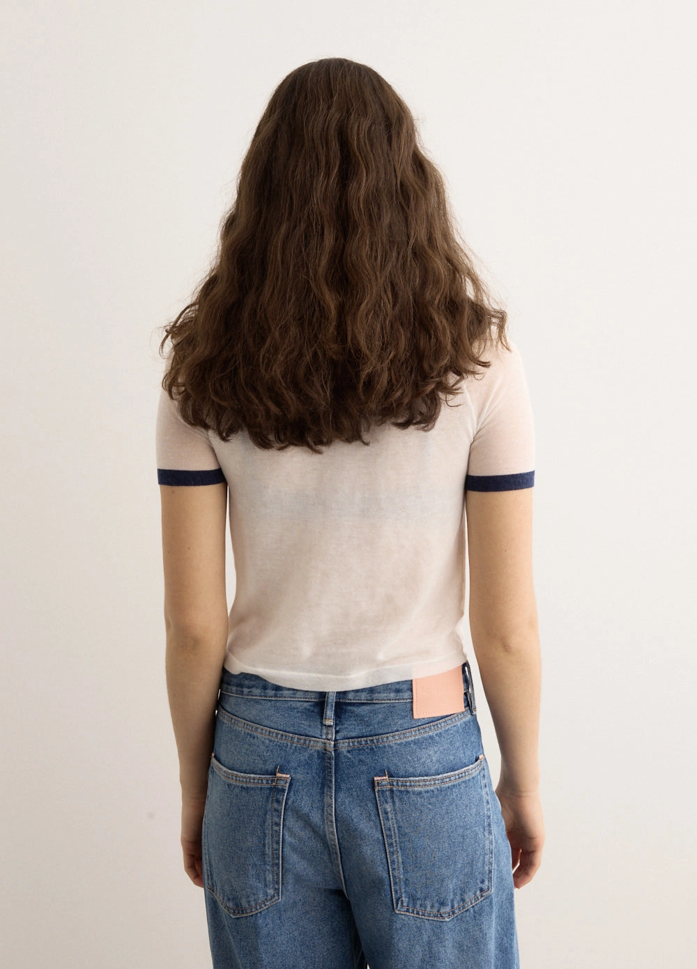 ShapeRetention Fabric Circular Knit Technology Short Sleeve V-Neck Sweater