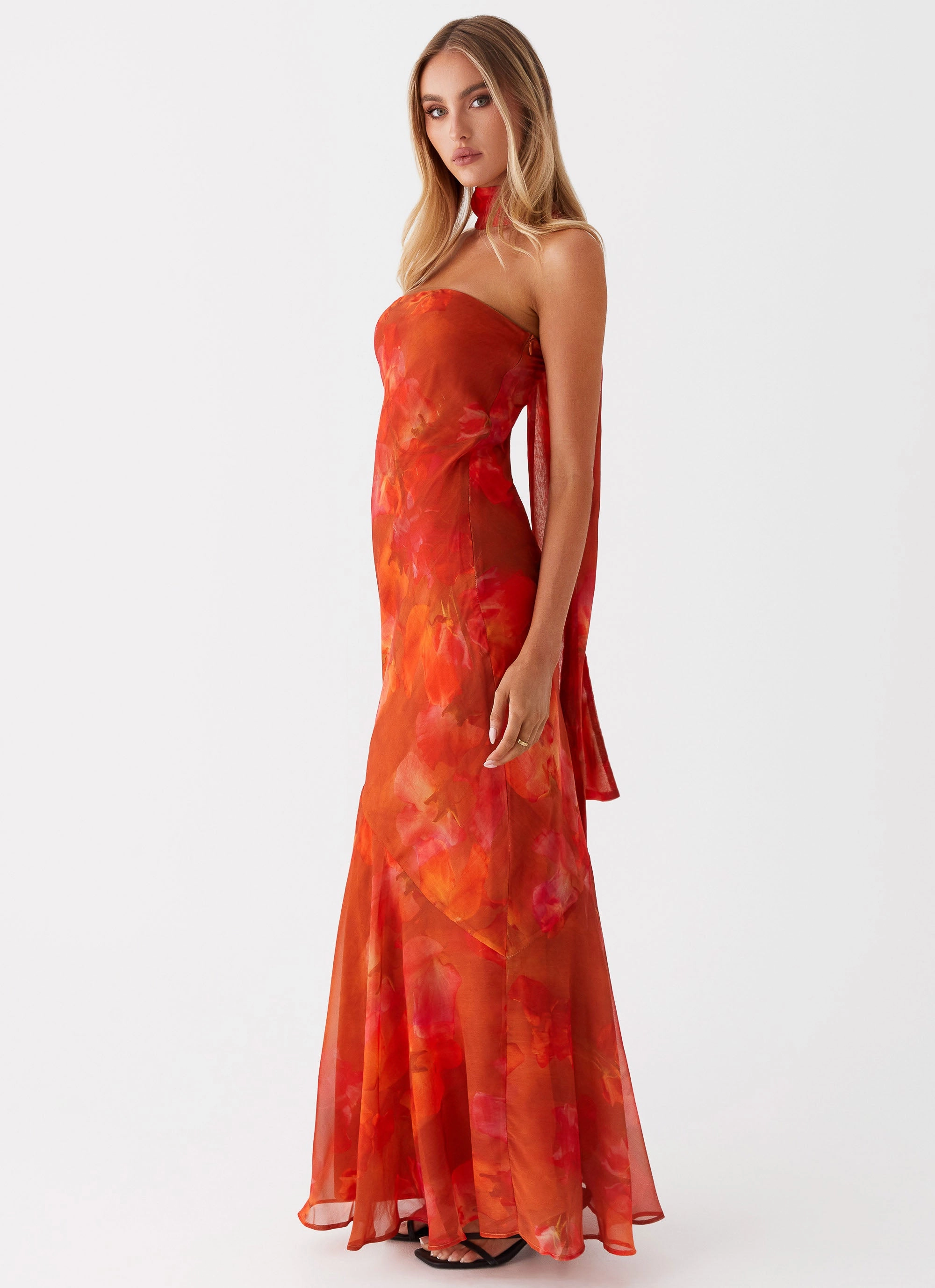 Elegance Glow Pastel-Tone Under The Pagoda Maxi Dress - Amber