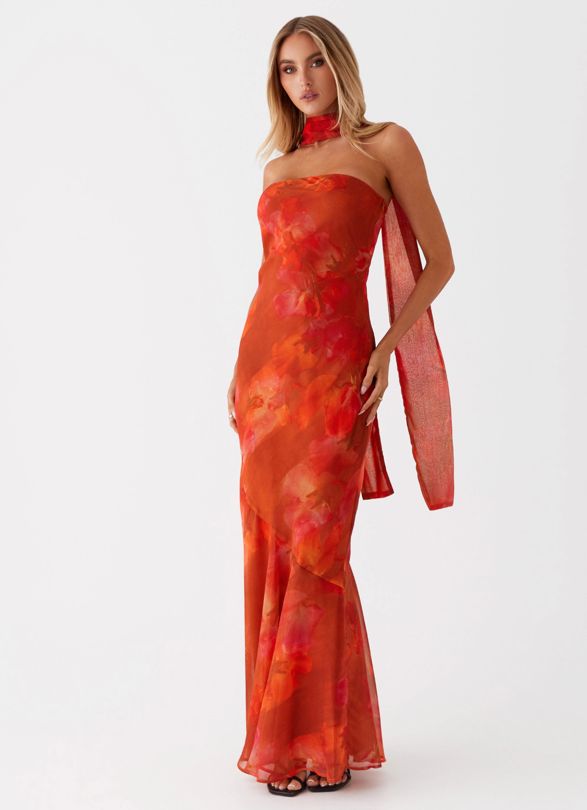 Under The Pagoda Maxi Dress - Amber Polished Style Sunset Glow