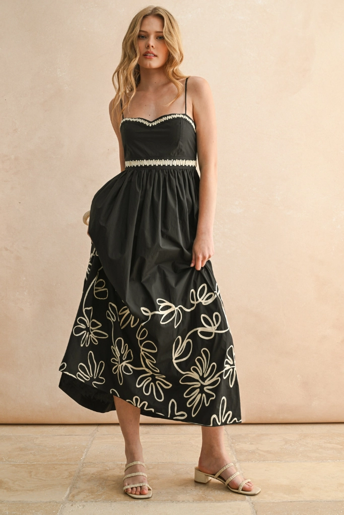 Margo Embroidered Hem Maxi Dress Panelled-Design Refined Aesthetic