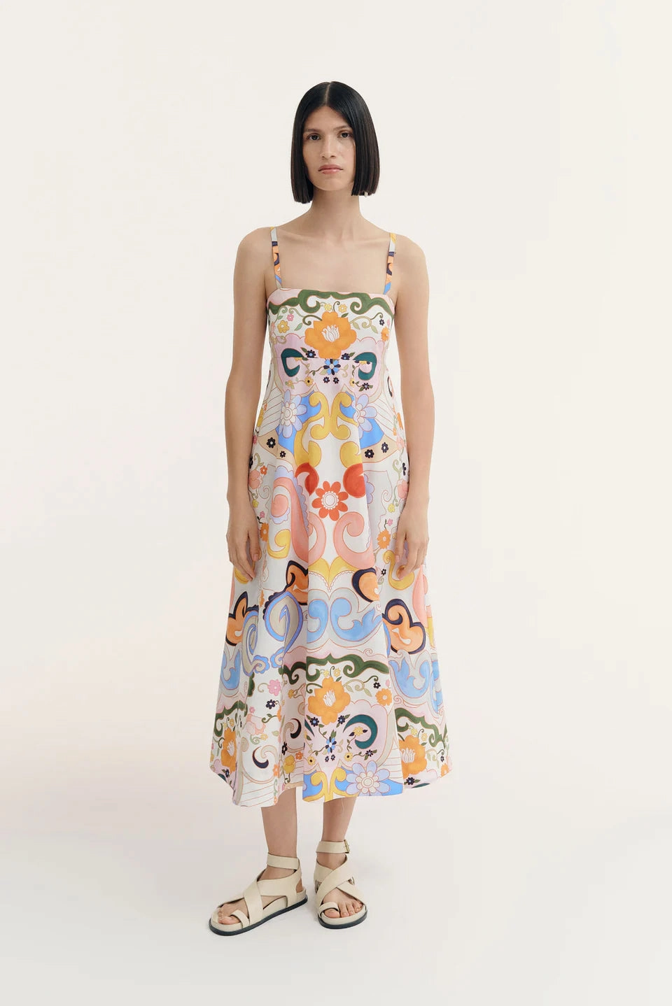 Veracruz Dress in Rambutan Lightweight-Comfort