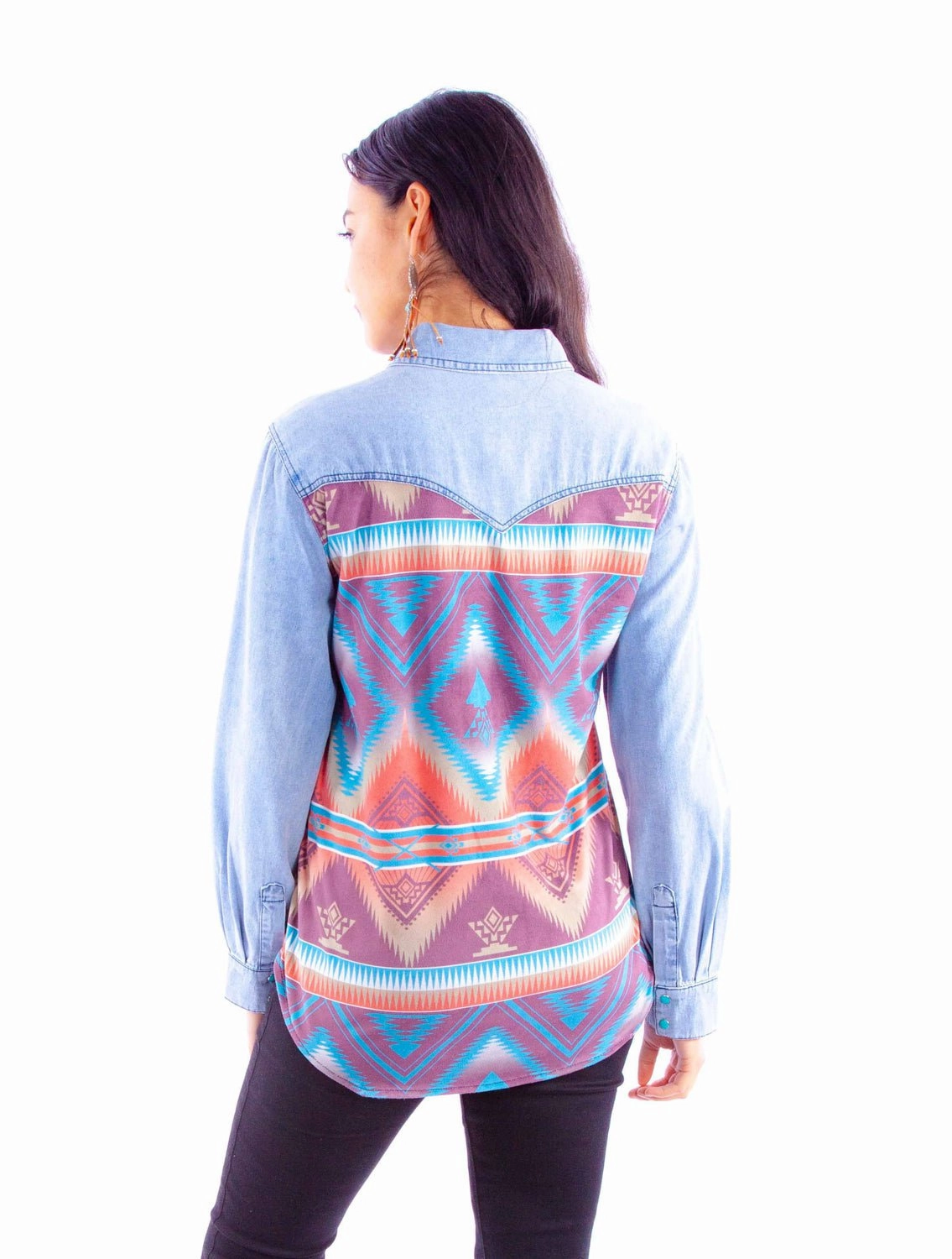 Soft Touch Fabric Smooth Zipper Design Scully Womens Microfiber Aztec Scene Denim Cotton Blend L/S Shirt