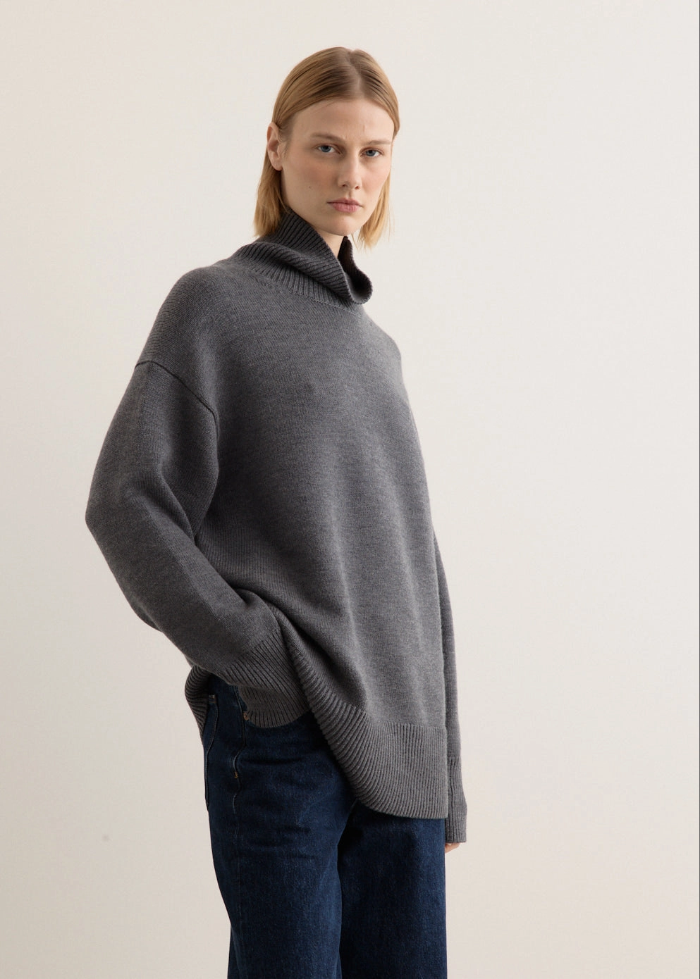 Gibson Funnel Knit Low Maintenance