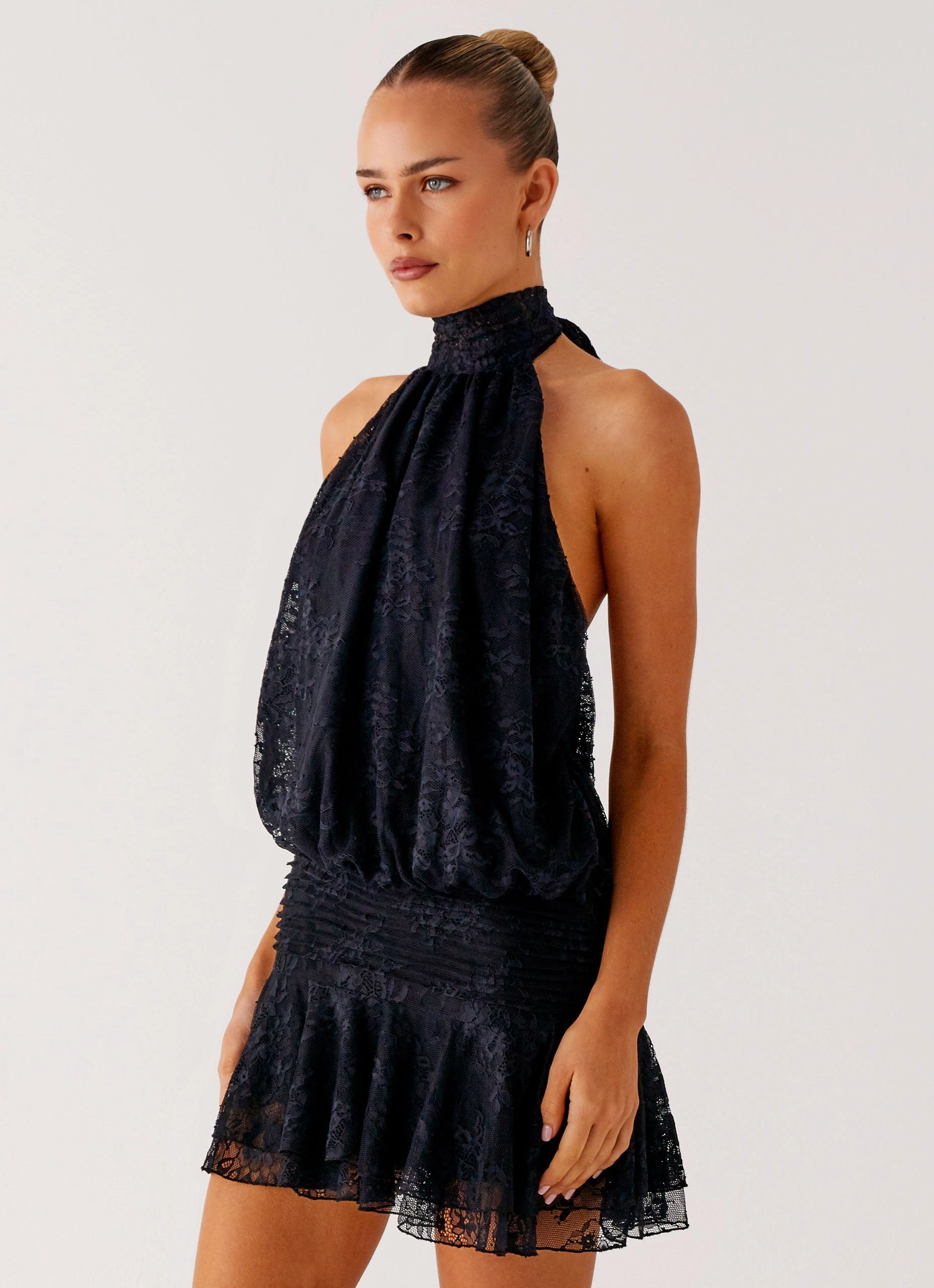 Feminine full-length gown Willow Lace Mini Dress - Black Lace