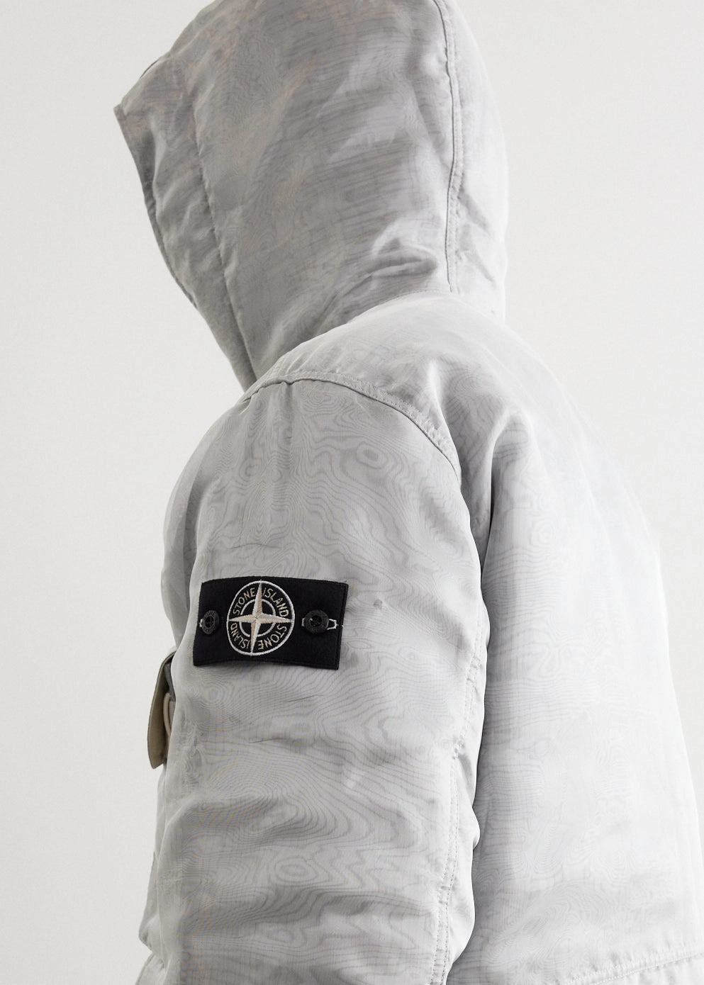 Scratch Resistant Zippers Modern Drop Tail Hem Nanometric Aluminium Down Jacket