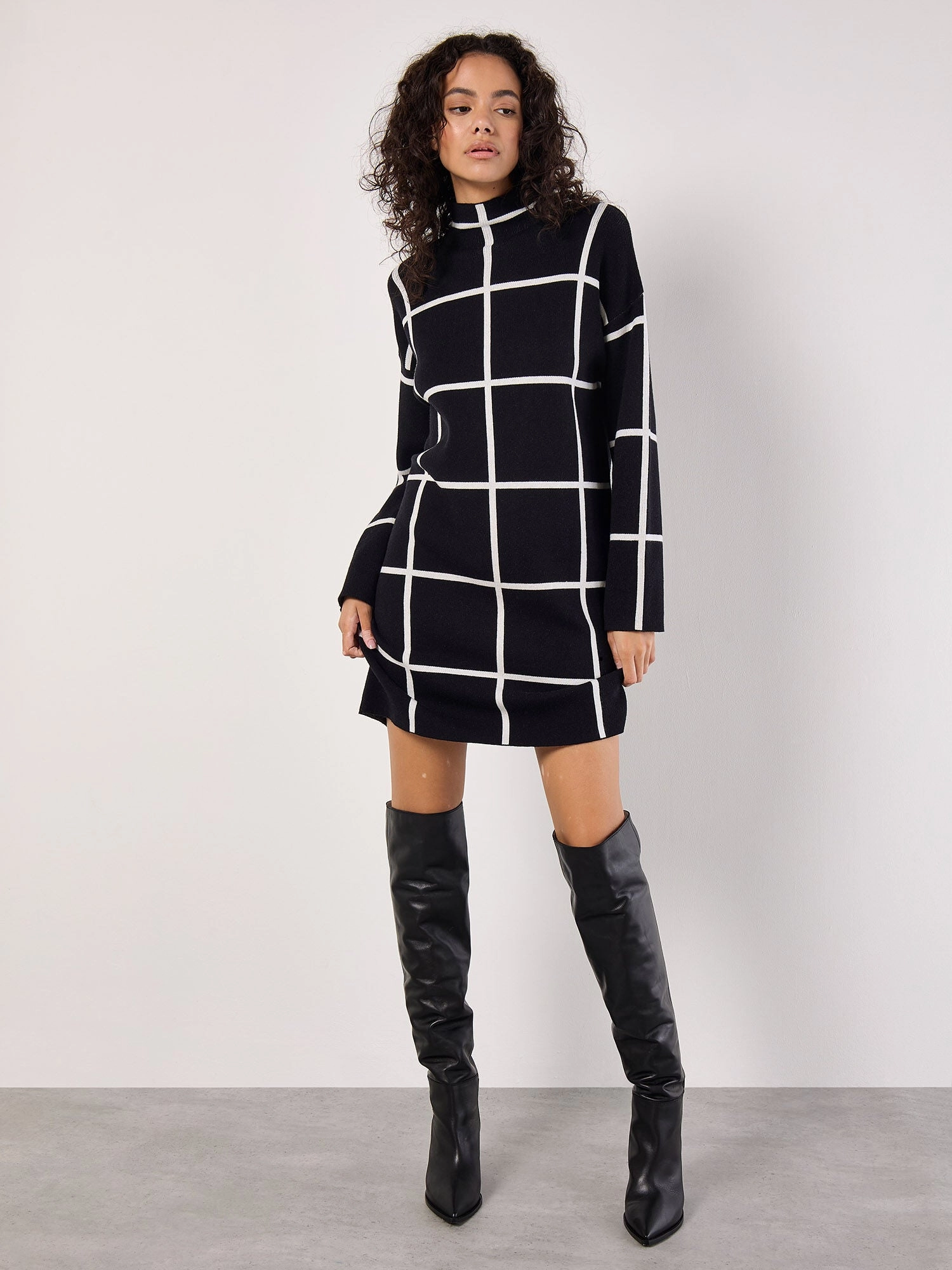 Windowpane Sweater Dress in Black Walk Grace