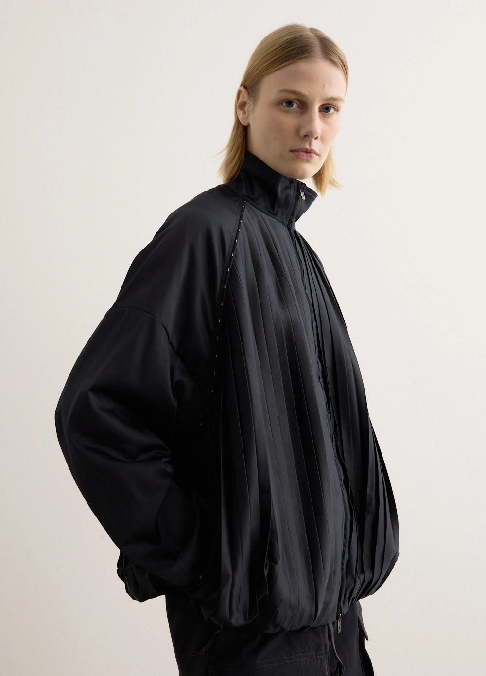 Non Irritating Tags Women's Sportswear Collection Pleated Track Jacket