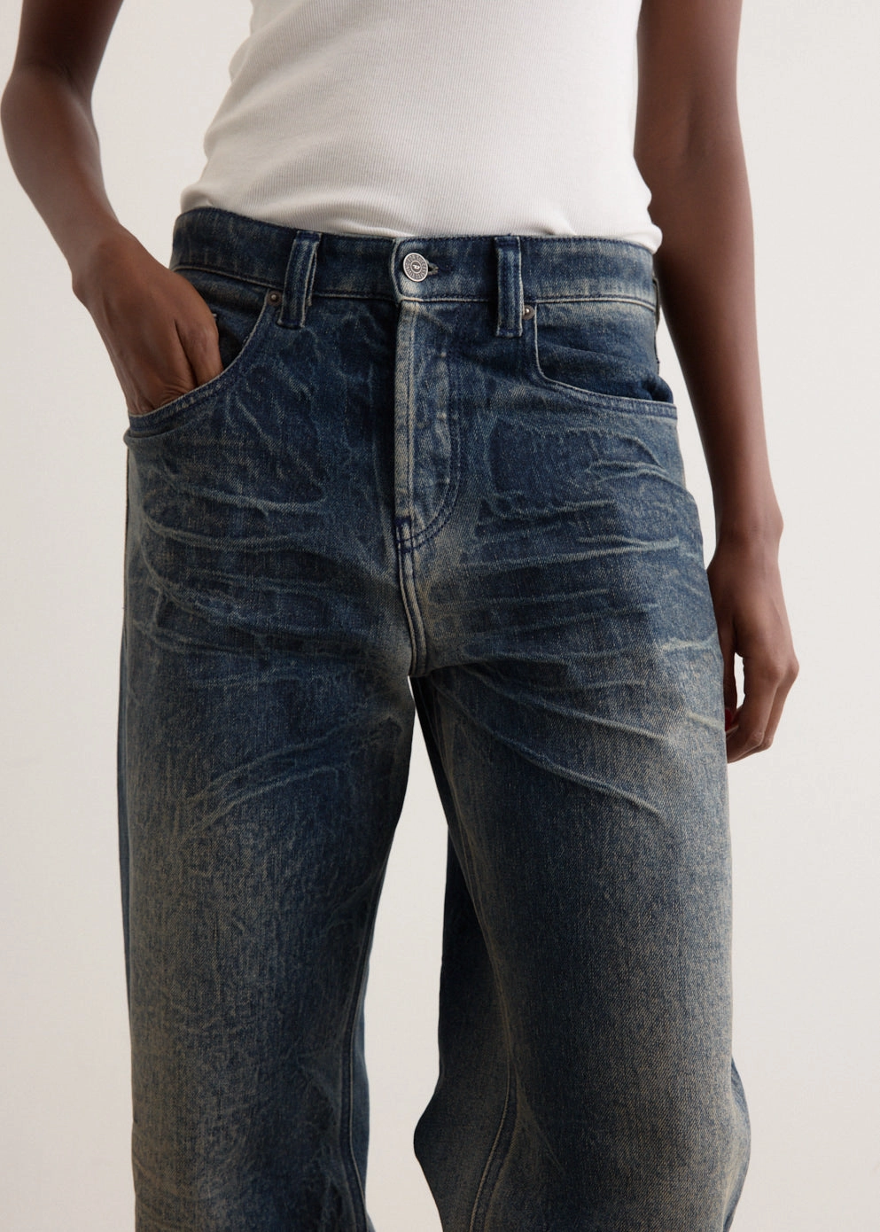 Athlete Fit Modern Autumn Days Slim Smooth Work Ready 2001 D-Macro Jeans